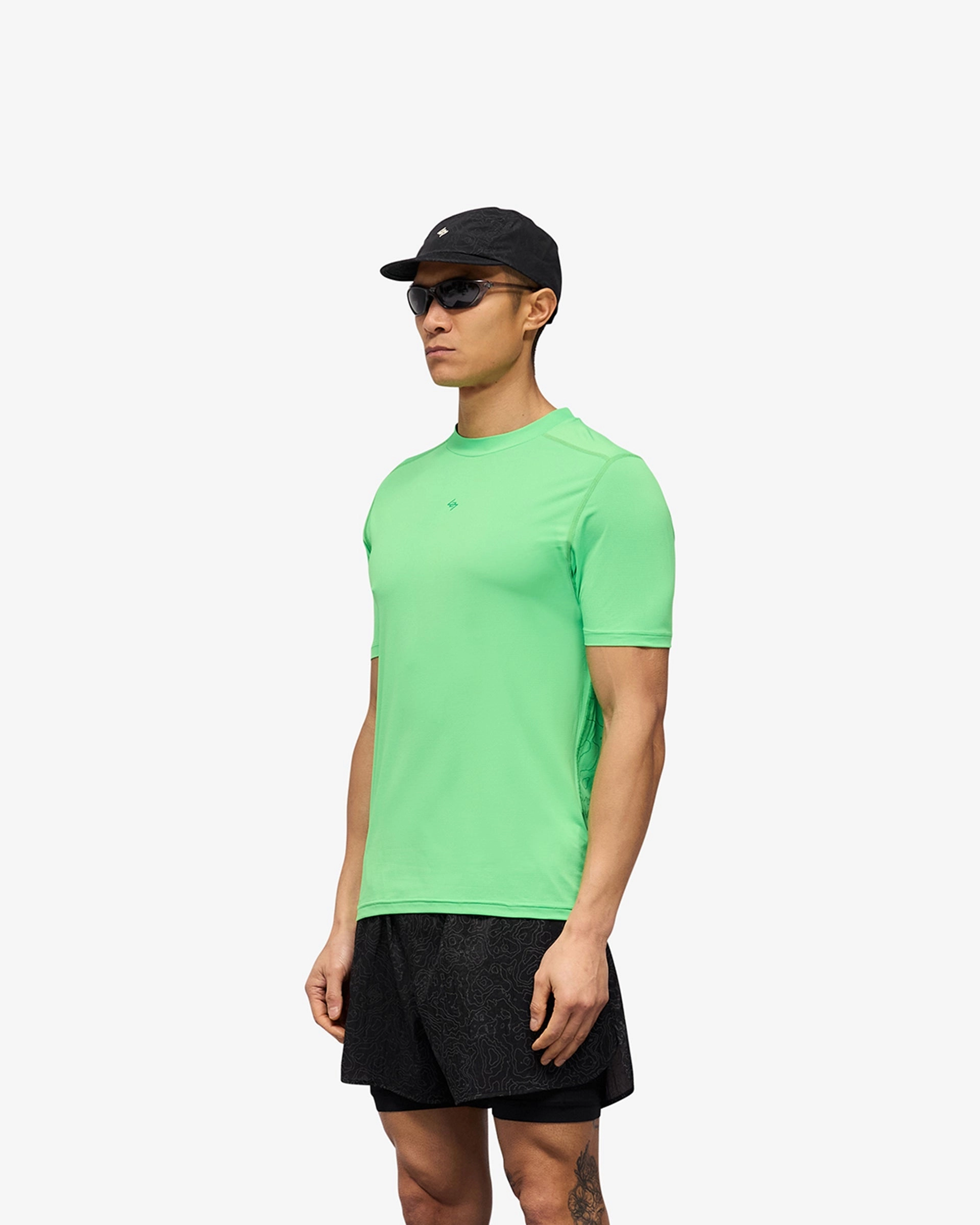 247 Contour Run T-Shirt - Speed Green Lace trim
