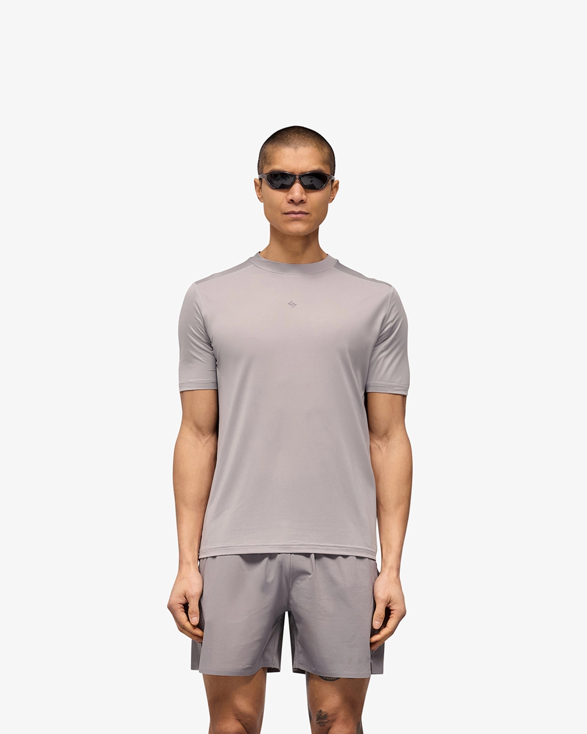 hypoallergenic material 247 Contour Run T-Shirt - Titanium