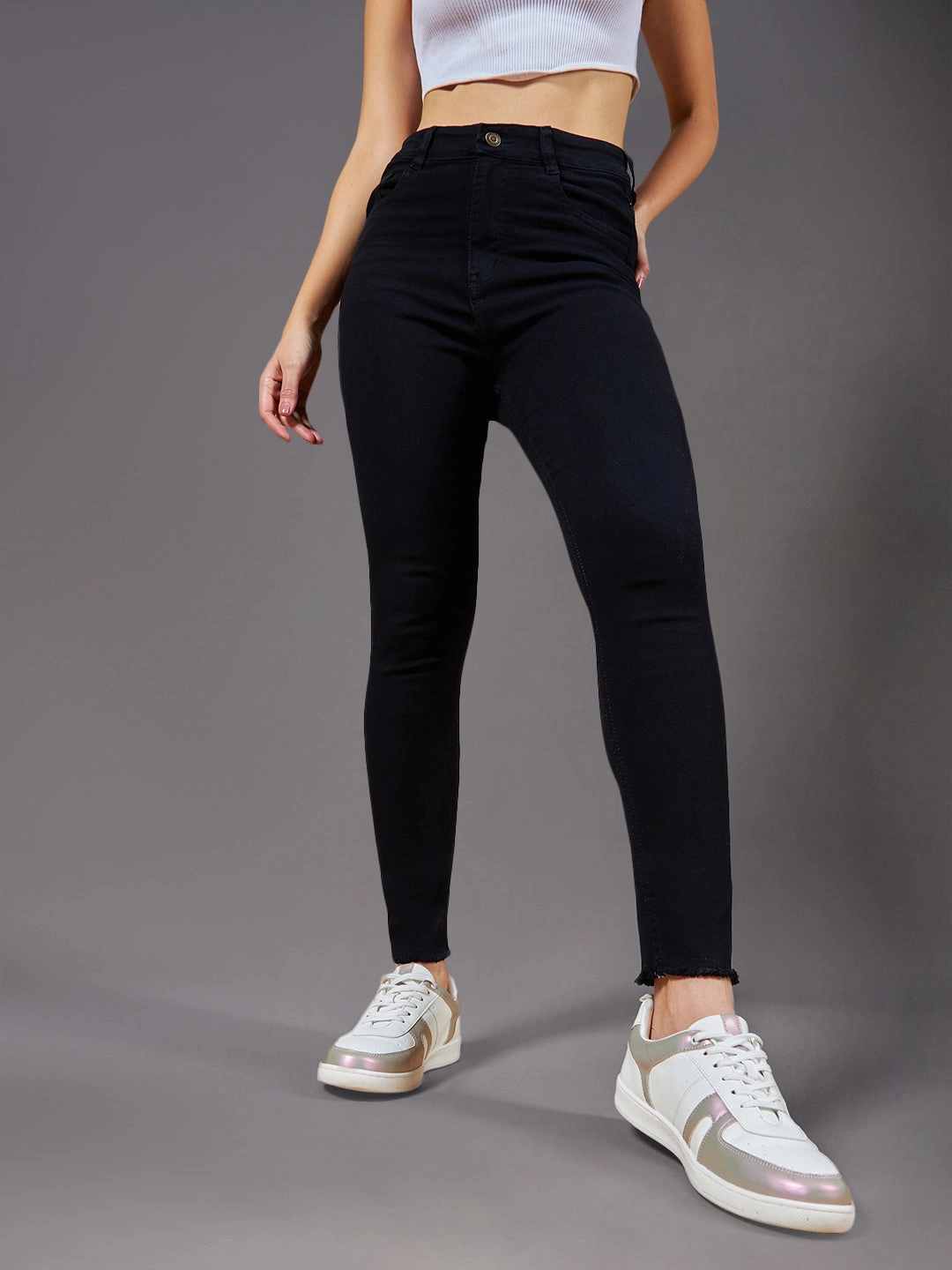 24/7 Comfort Black Skinny Fringed Detail High-Rise Cropped Stretchable Denim Jeans Chic Comfort