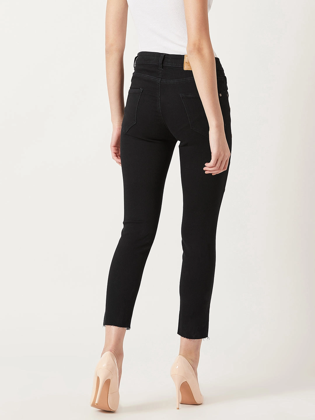 Shopping Day Vibrant Office Wear Core Look 24/7 Comfort Black Slim-Fit Cropped-Length Eyelet Detailing High-Rise Denim Jeans