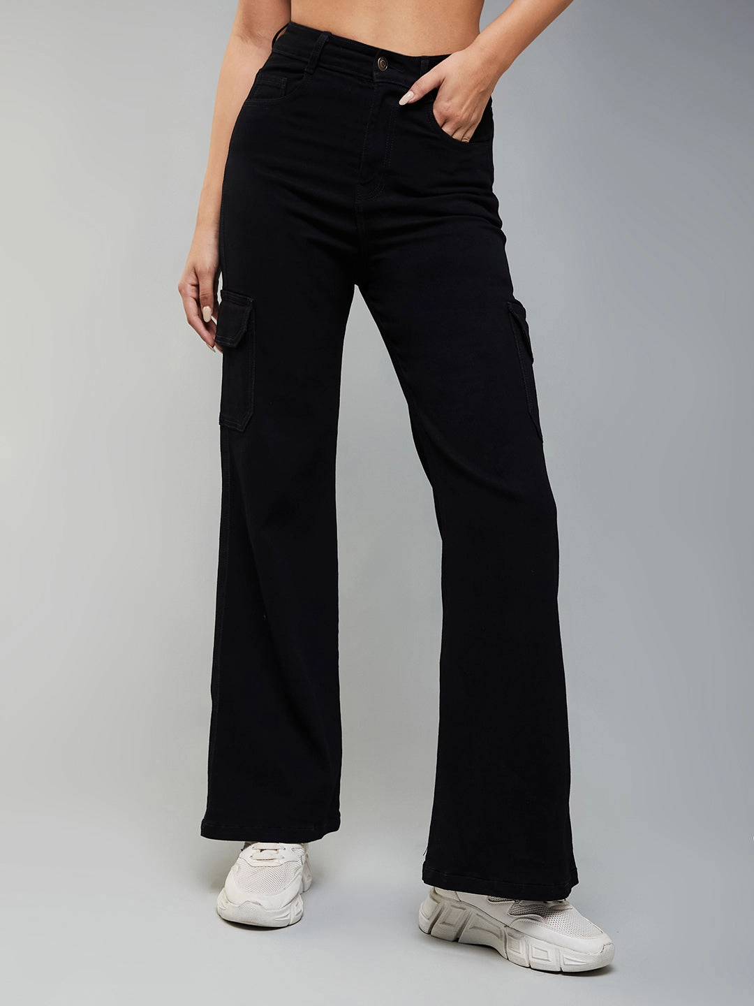 24/7 Comfort Black Wide-Leg High-Rise Patch Pocketed Stretchable Denim Jeans Eco Friendly Chill Outfit Road Trip Smart Design