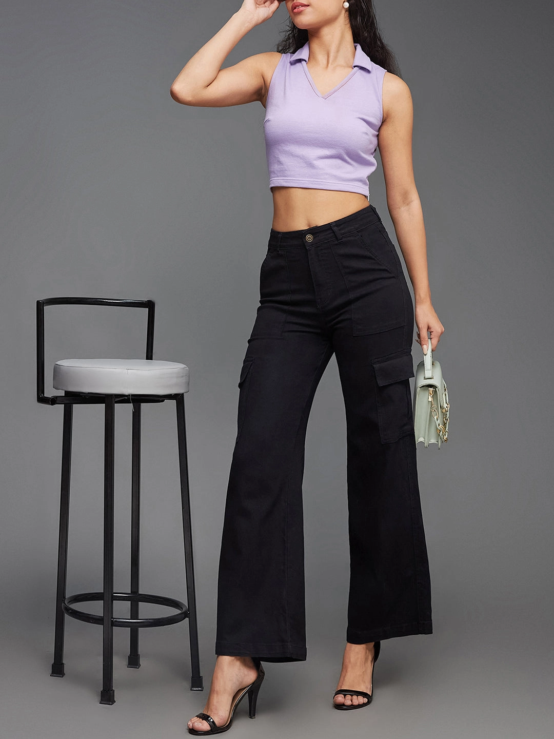 24/7 Comfort Black Wide-Leg High-Rise Stretchable Denim Cargo Jeans Lifestyle Fit Easy Layering