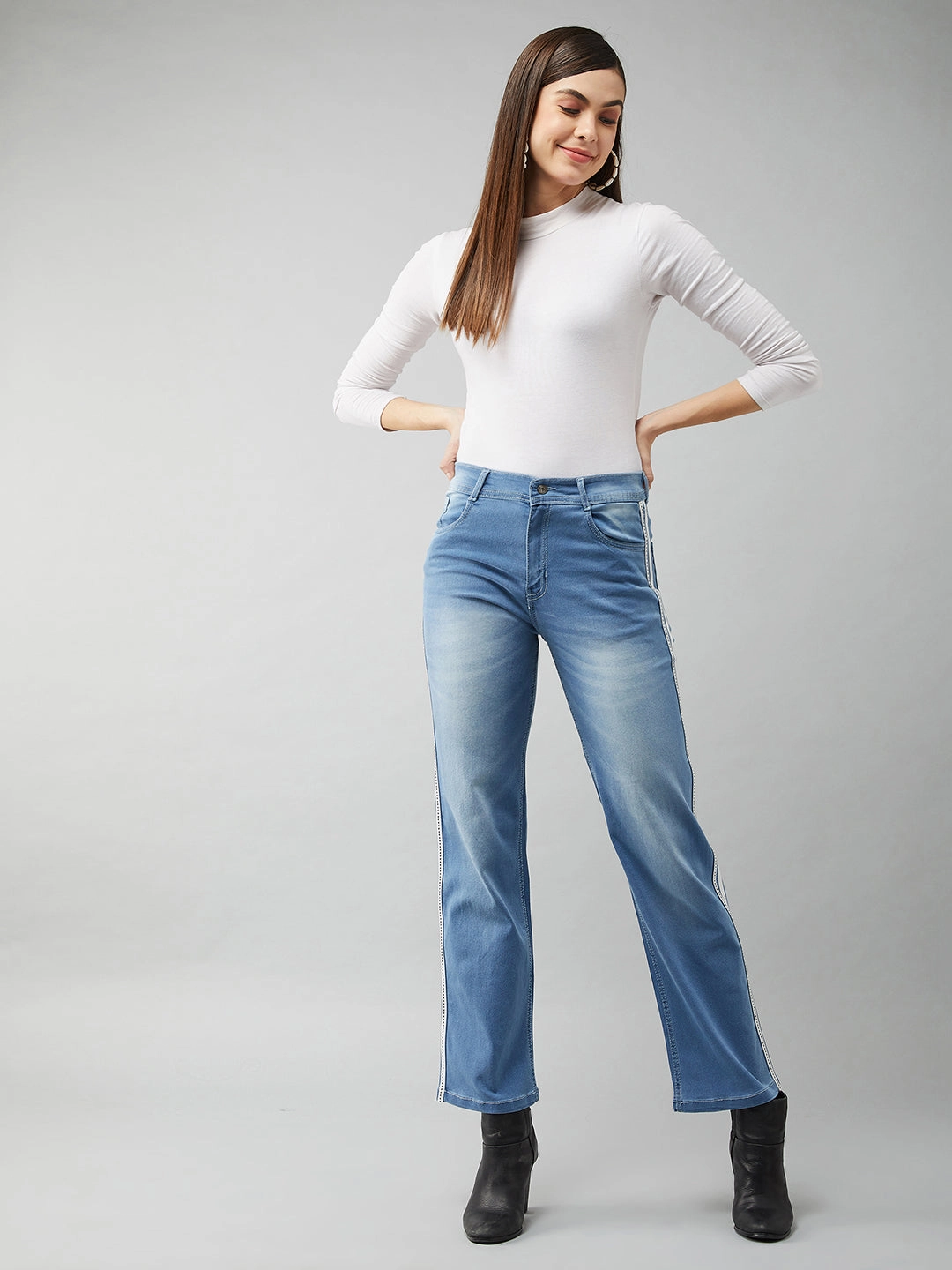 Closet Classic Winter Warmth Minimalist Style Picnic Style 24/7 Comfort Blue Cotton Wide-Leg Relaxed Mid-Rise Stretchable Denim Jeans