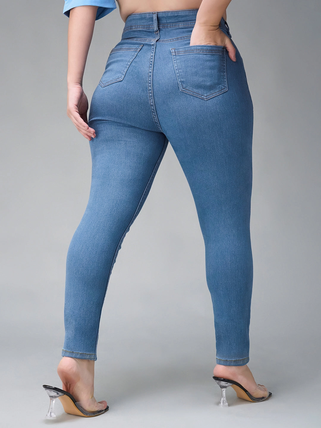Basic Outfit 24/7 Comfort Blue Skinny High-Rise Distressed Denim Jeans