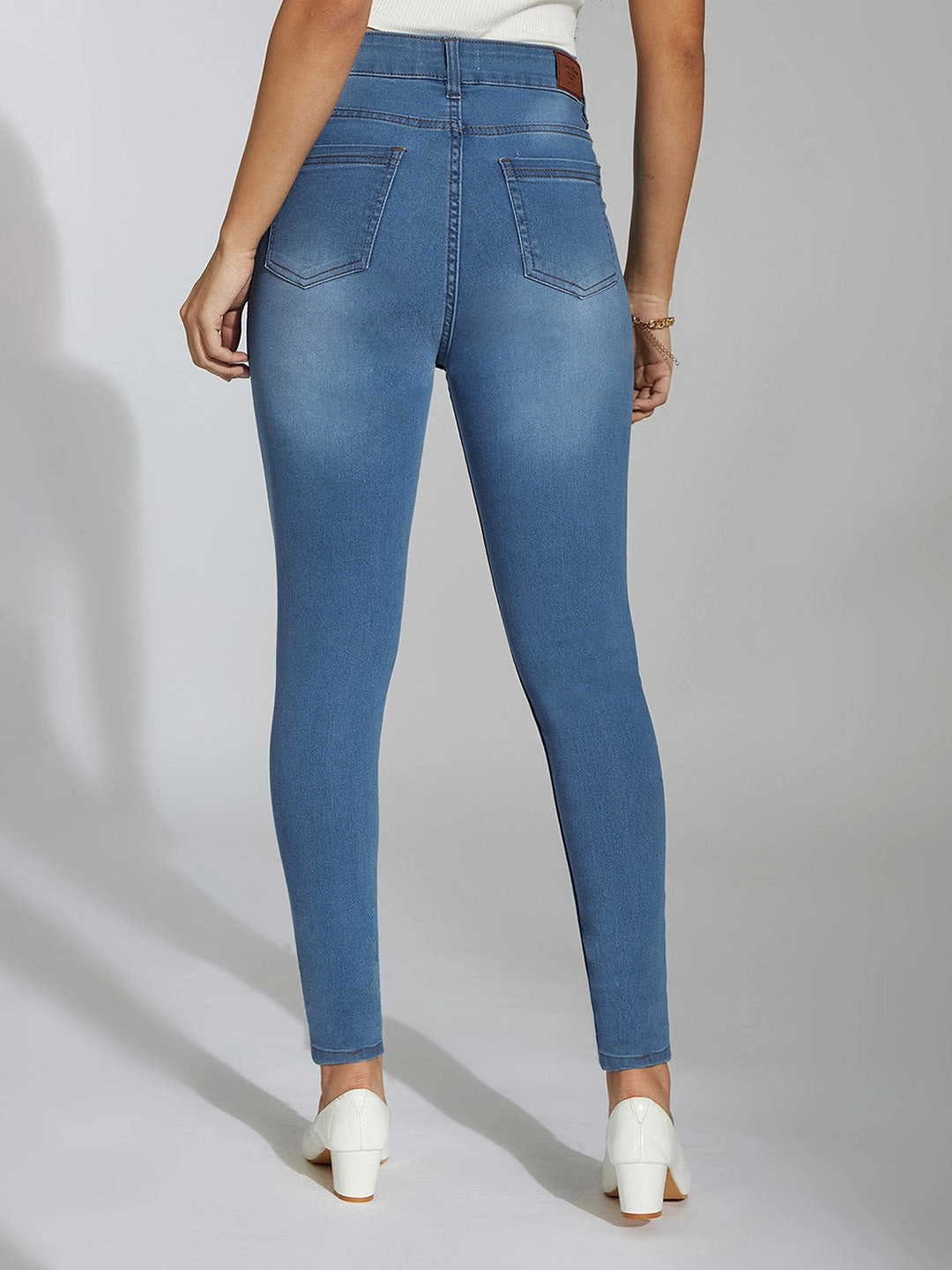 24/7 Comfort Blue Skinny High-Rise Mild Distress Stretchable Denim Jeans Fit For Daily Selvedge Detailing