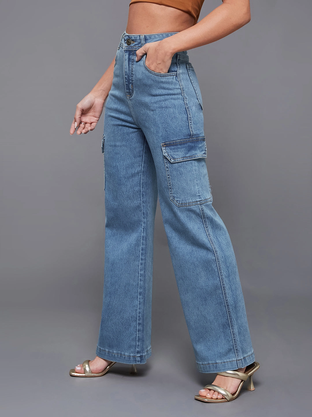 Utility Style Chill Outfit Spring Mood 24/7 Comfort Blue Wide-Leg High-Rise Stretchable Cargo Denim Jeans