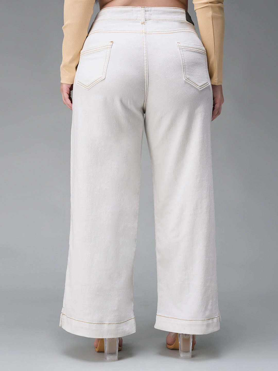 Modern Couple Look Relaxed Taper 24/7 Comfort White Flared Mid-Rise Ankle length Stretchable Denim Jeans