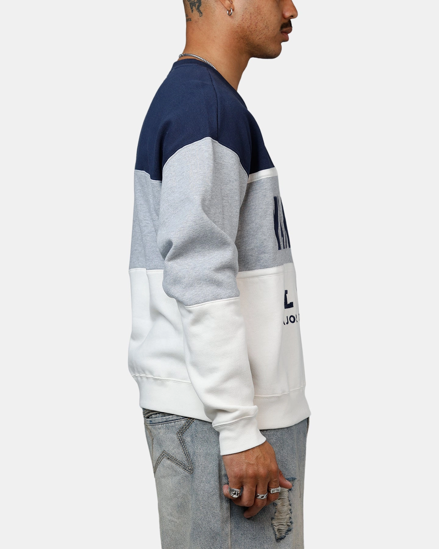 47 Brand New York Yankees On Five Crewneck Navy/Grey Quick Dry Technology Odor Resistant Material