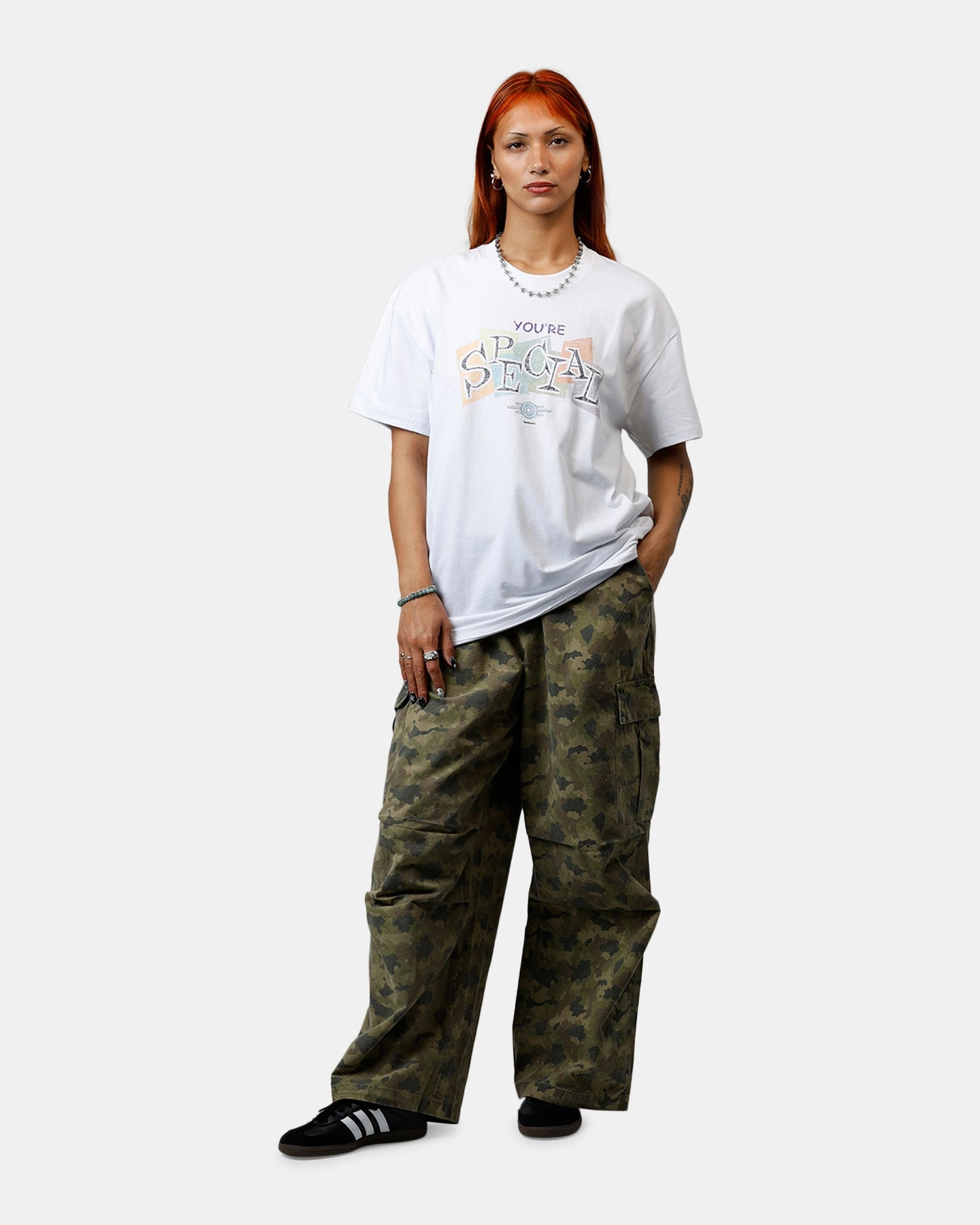 73 Studio X Fallout '76 S.P.E.C.I.A.L Vintage T-Shirt White Multi Pocket Configuration