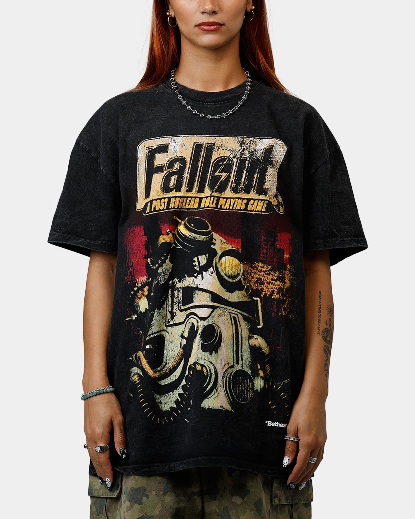 RelaxedFit Cozy Wear 73 Studio X Fallout '97 Fallout Vintage T-Shirt Black Acidwash