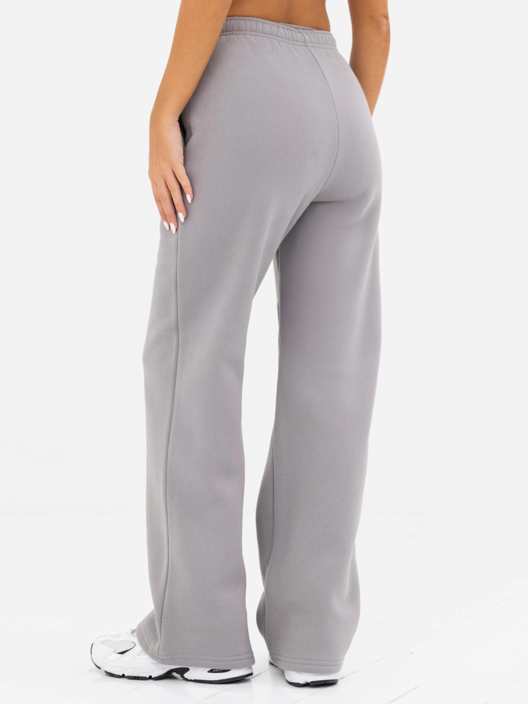 Seasonless wear ErgonomicStitching Kayla Wide Leg Sweatpants - Mid Grey