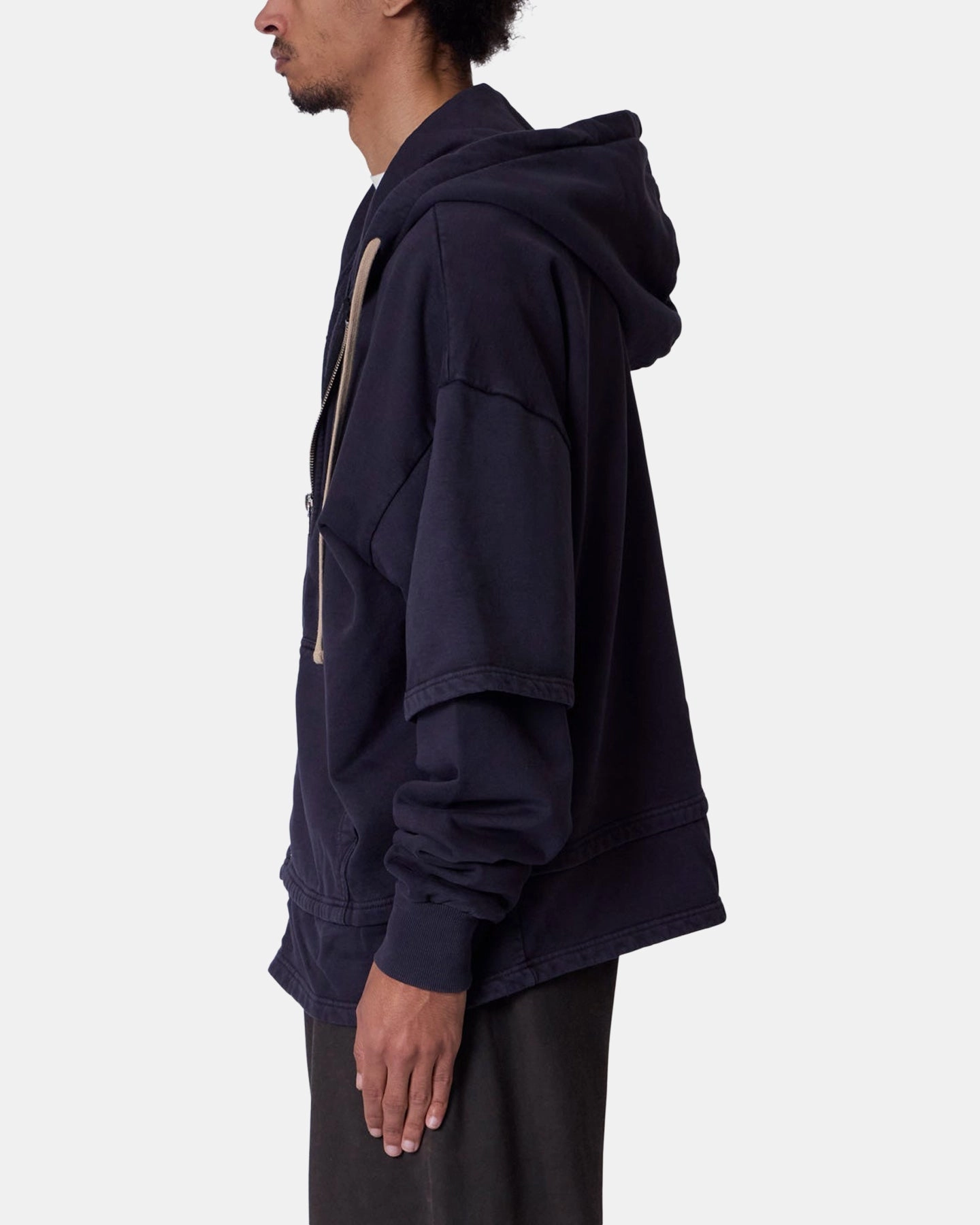 Organic Cotton Fiber MNML Double Layer Zipper Sweater Washed Black