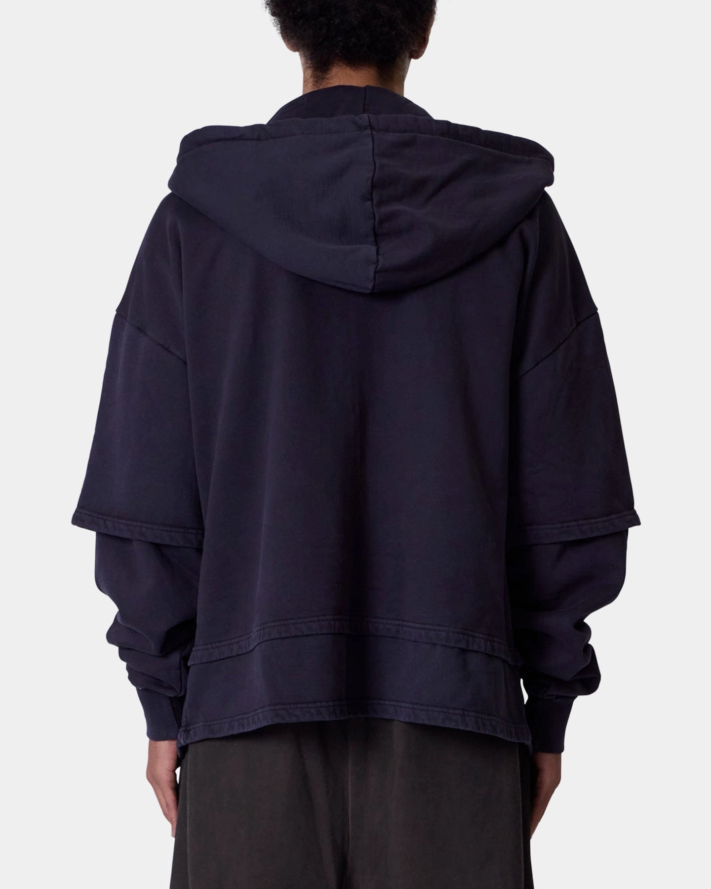 LightweightTexture MNML Double Layer Zipper Sweater Washed Black