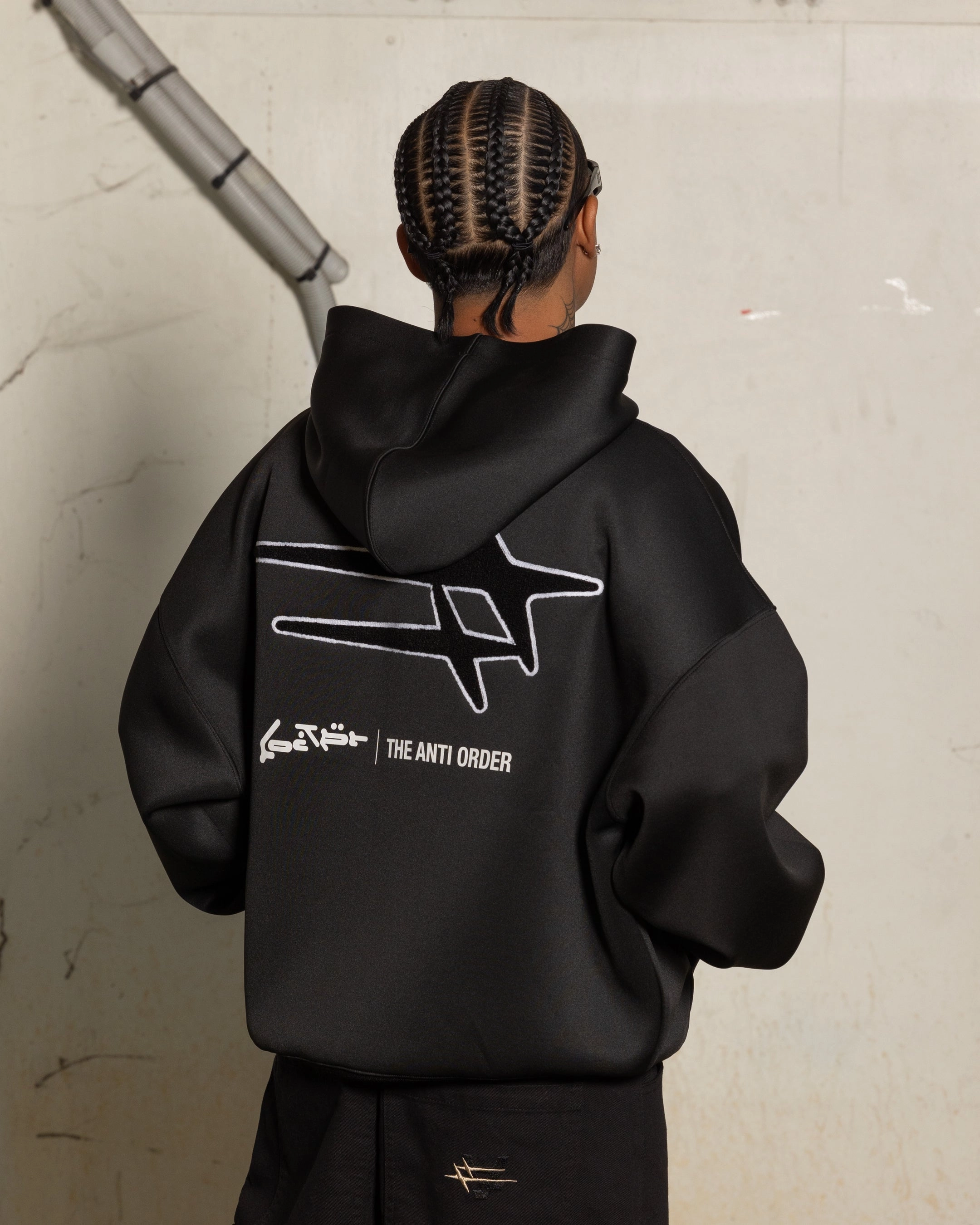 Low Profile Zipper Closure Loiter X The Anti Order Zip Hoodie Black