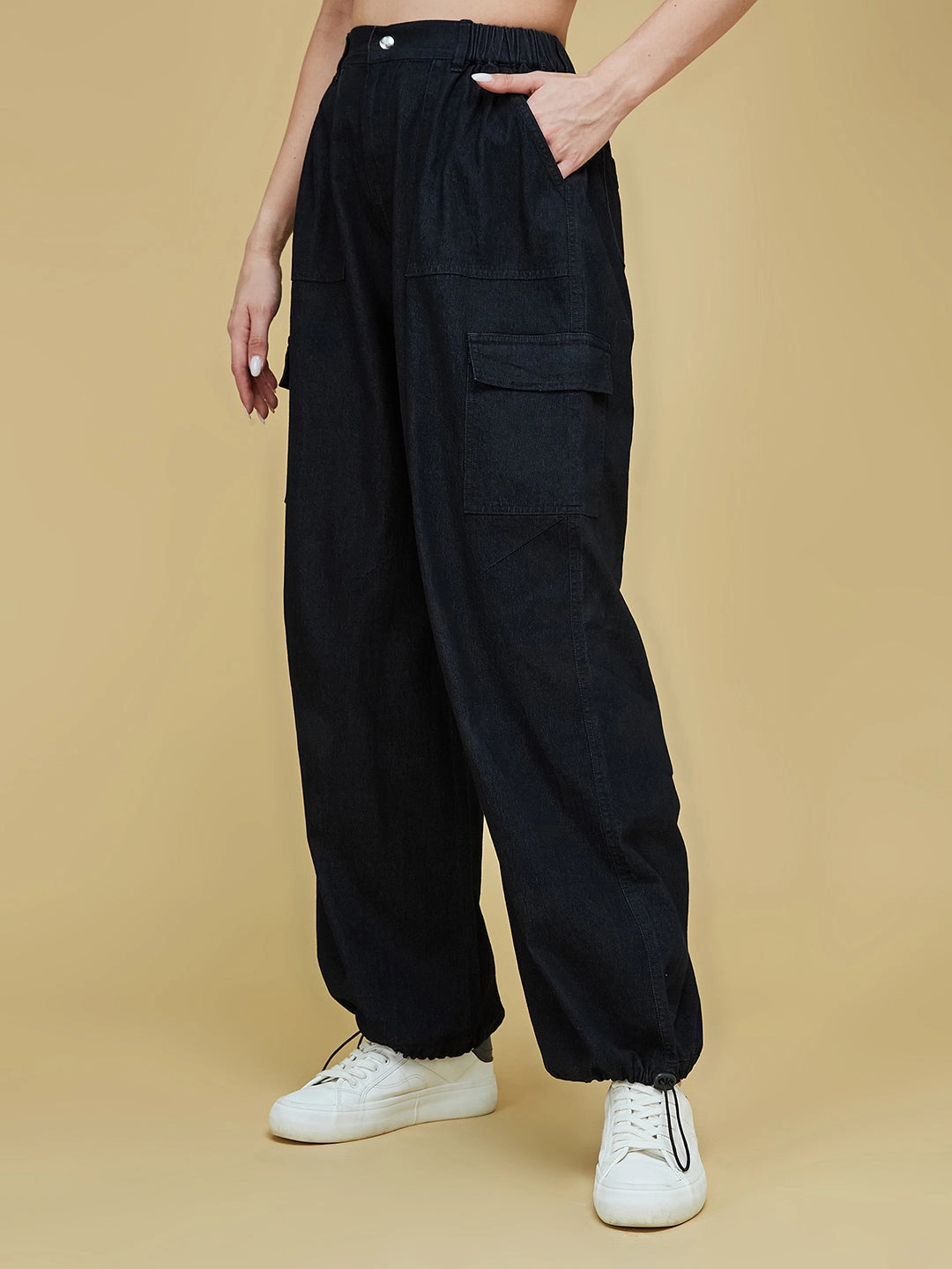 Women's Black Straight-Fit High-Rise Clean-Look Stretchable Light Weight Denim Jeans Brunch Outfit Trend Setter