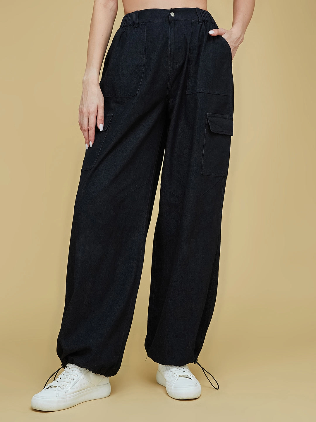 Women's Black Straight-Fit High-Rise Clean-Look Stretchable Light Weight Denim Jeans Party Look Classic Wear