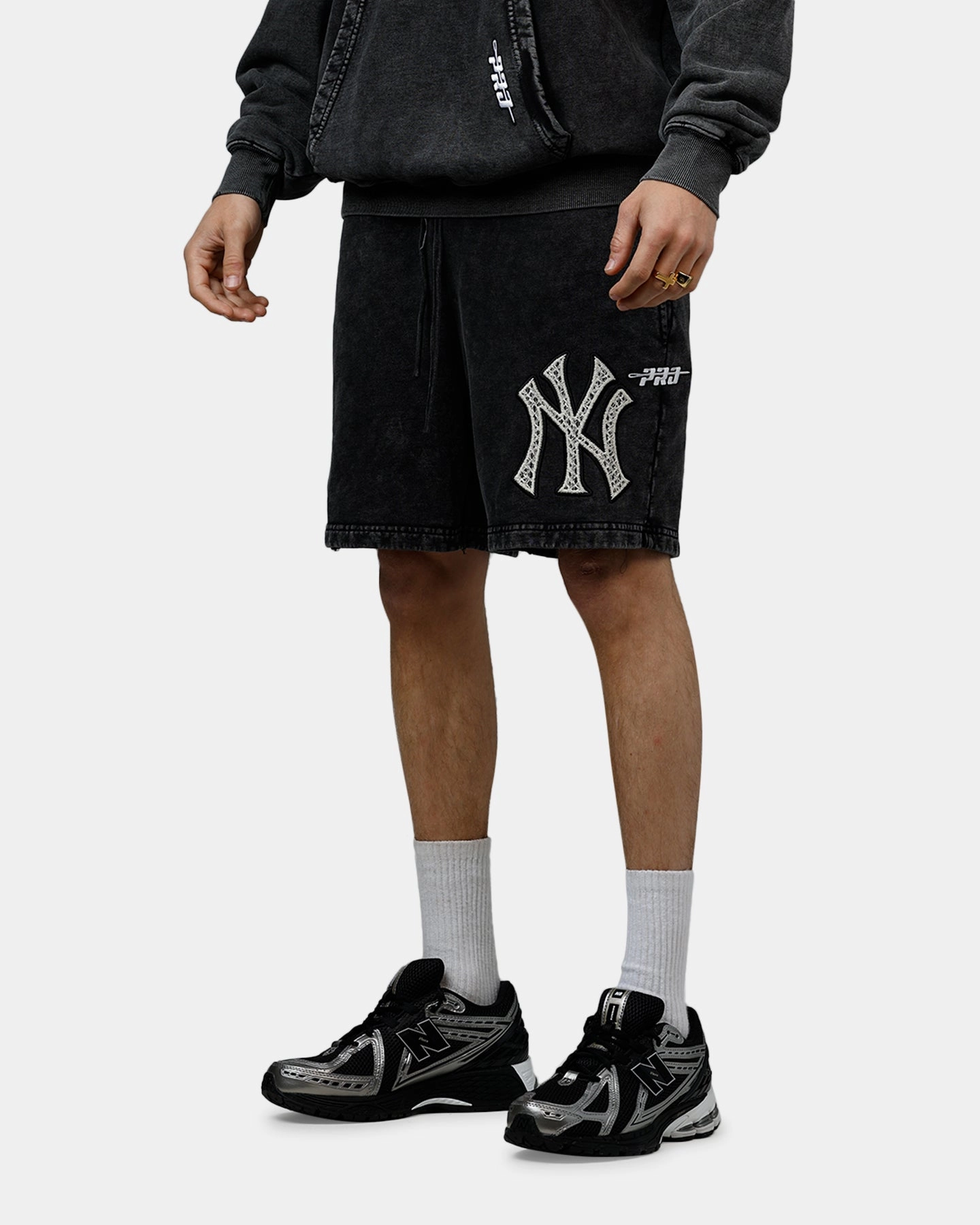Air Flow Dynamic Flex Panels Pro Standard New York Yankees Raffia Shorts Black Acidwash