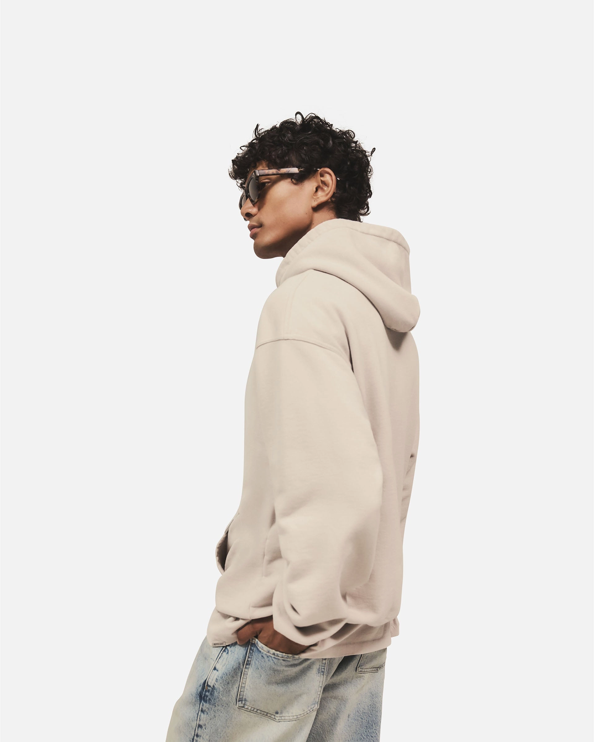 Girly style Script Logo Zip Hoodie - Concrete