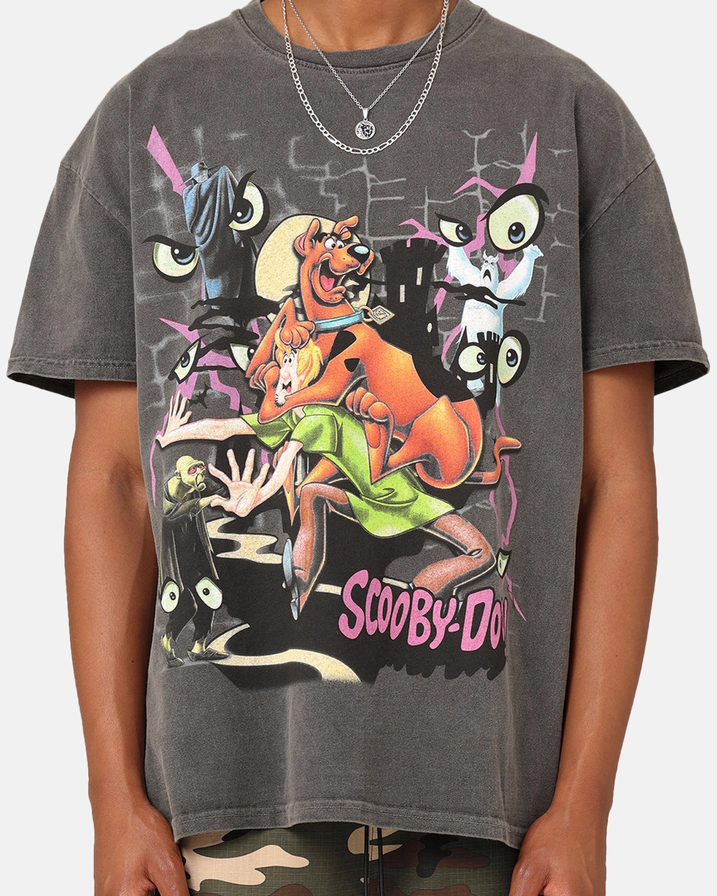 Goat Crew X Scooby-Doo Ruh Roh Heavyweight Vintage T-Shirt Black Wash Double Stitched Hem