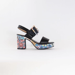 Spring Step Azucar (Women's) - Black Multi Dynamic flex Sporty Style
