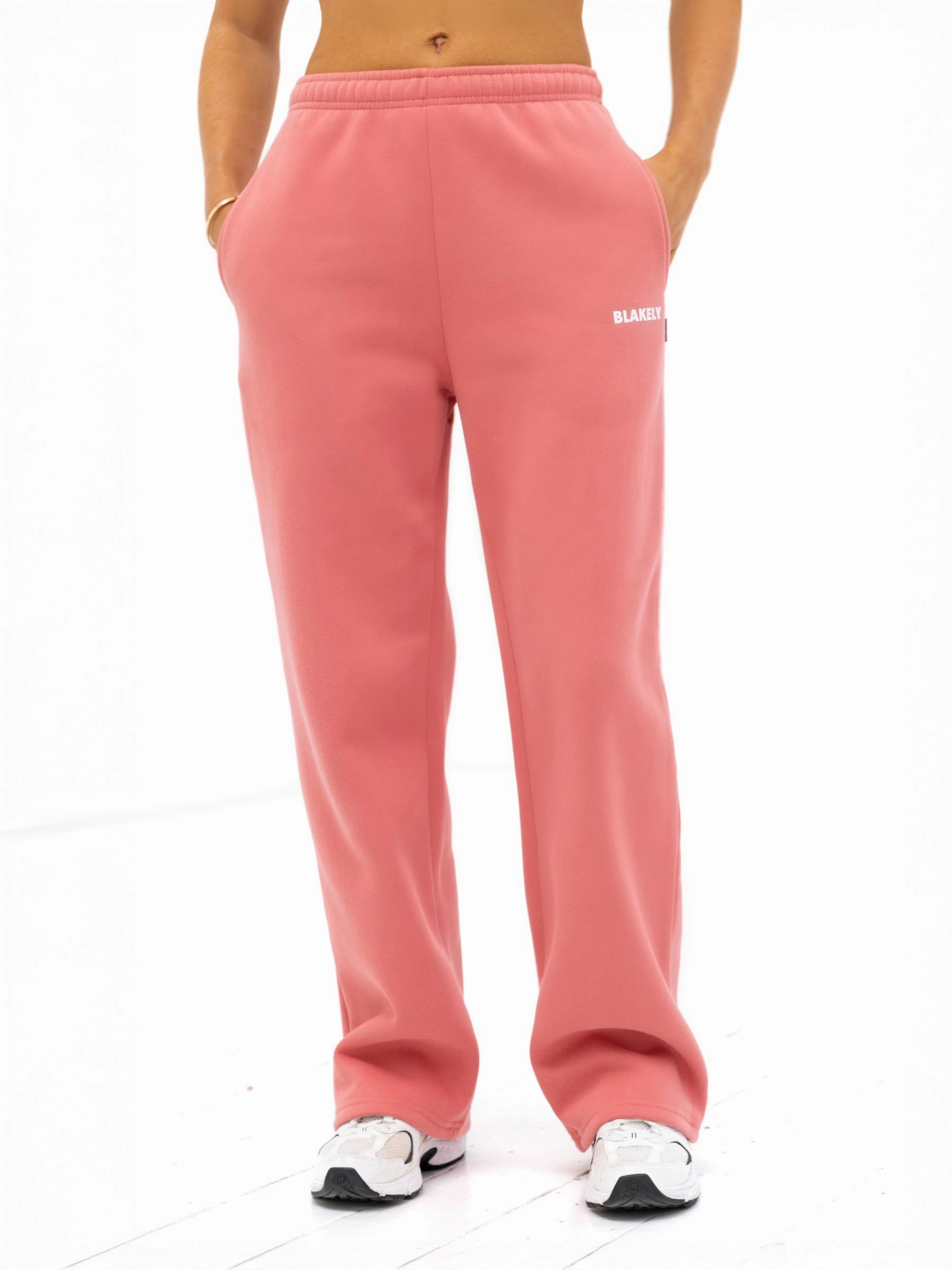 Amelie Wide Leg Sweatpants - Sunrise Coral DoubleLayeredFabric AbrasionResistant