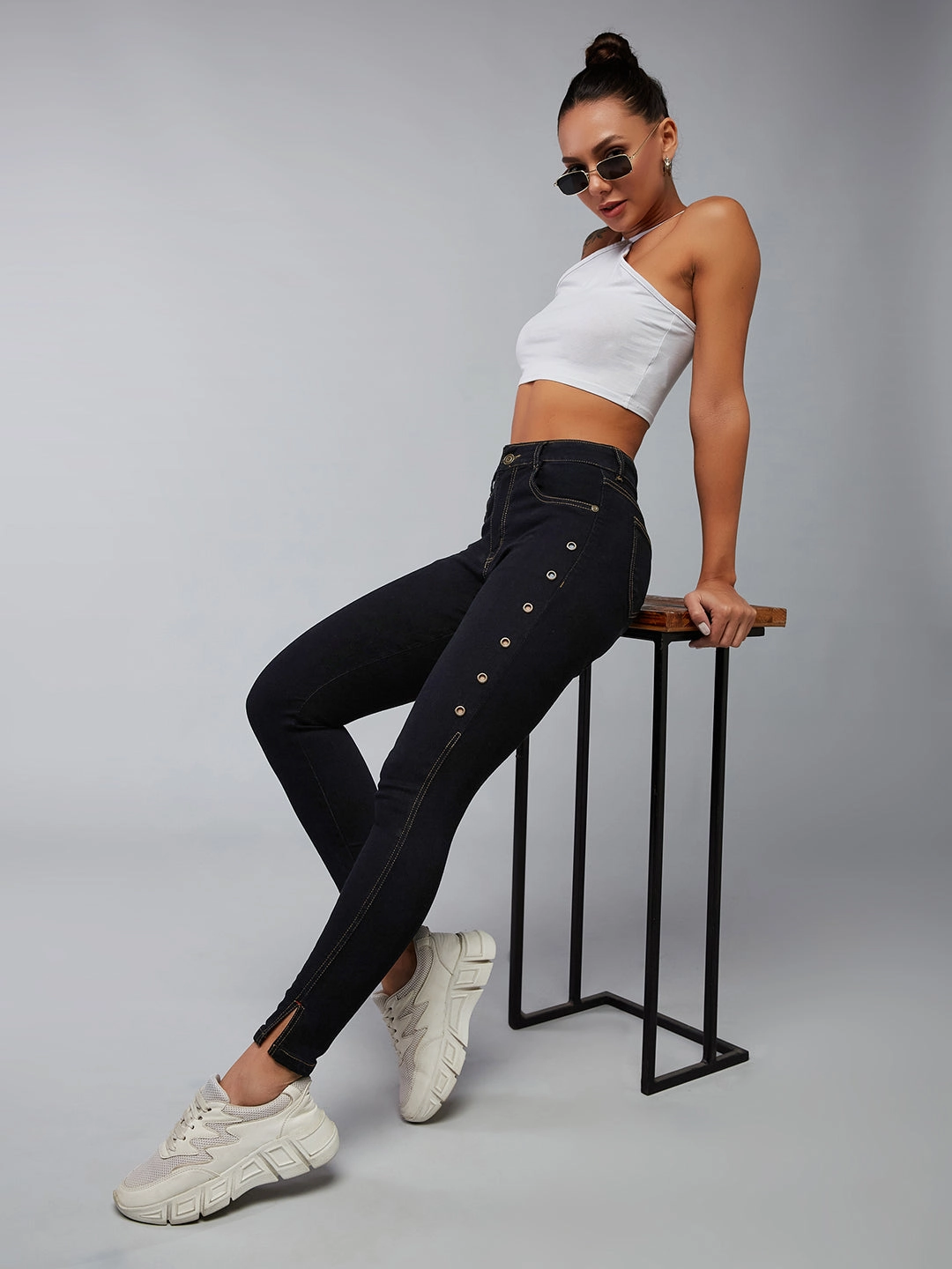 Common Wear Breathable Brunch Outfit Women's Black Skinny High-Rise Side-Slit Solid Eyelet Embellished Cropped-Length Stretchable Denim Jeans