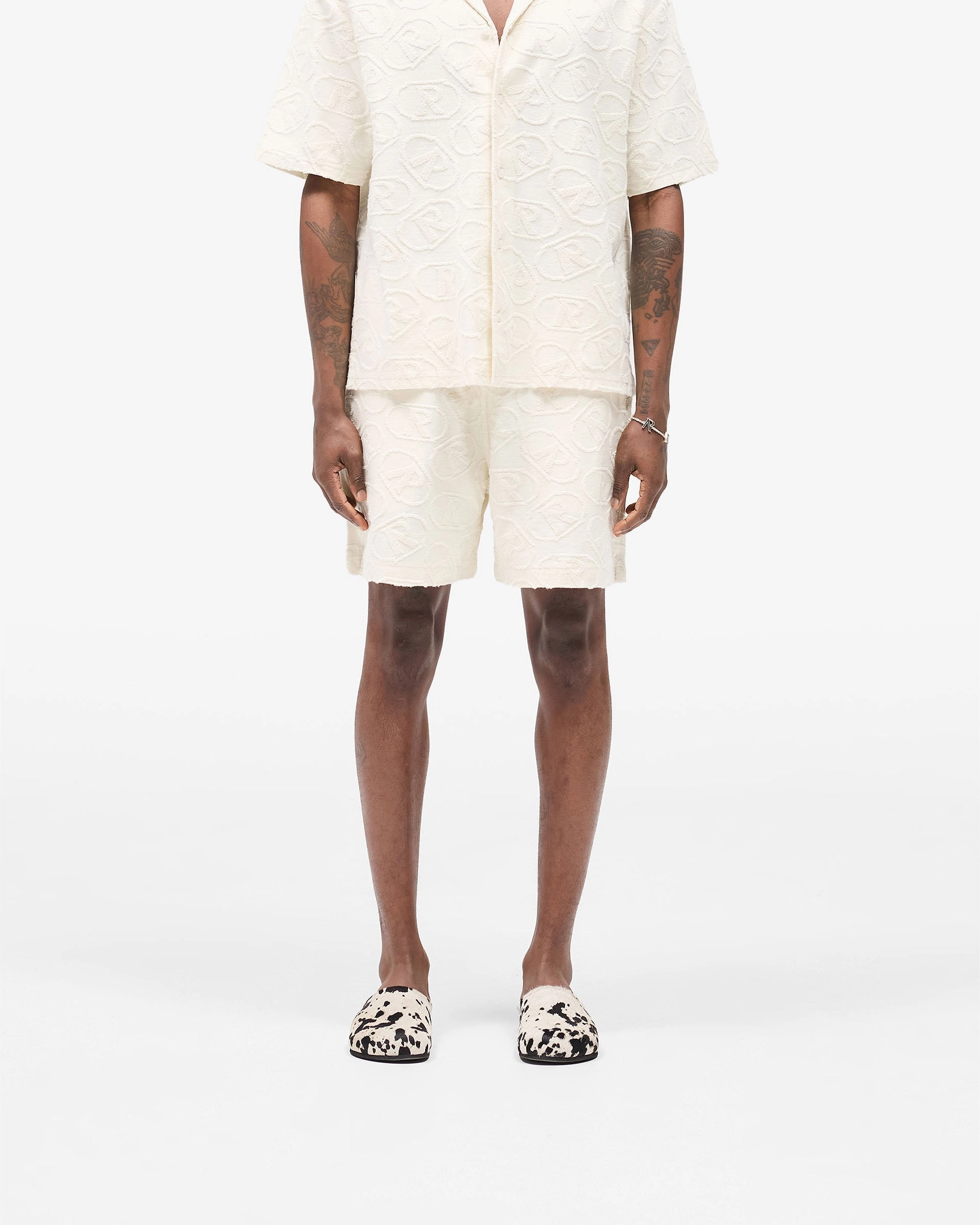 Flatlock stitching All Over Print Towel Short - Aged White