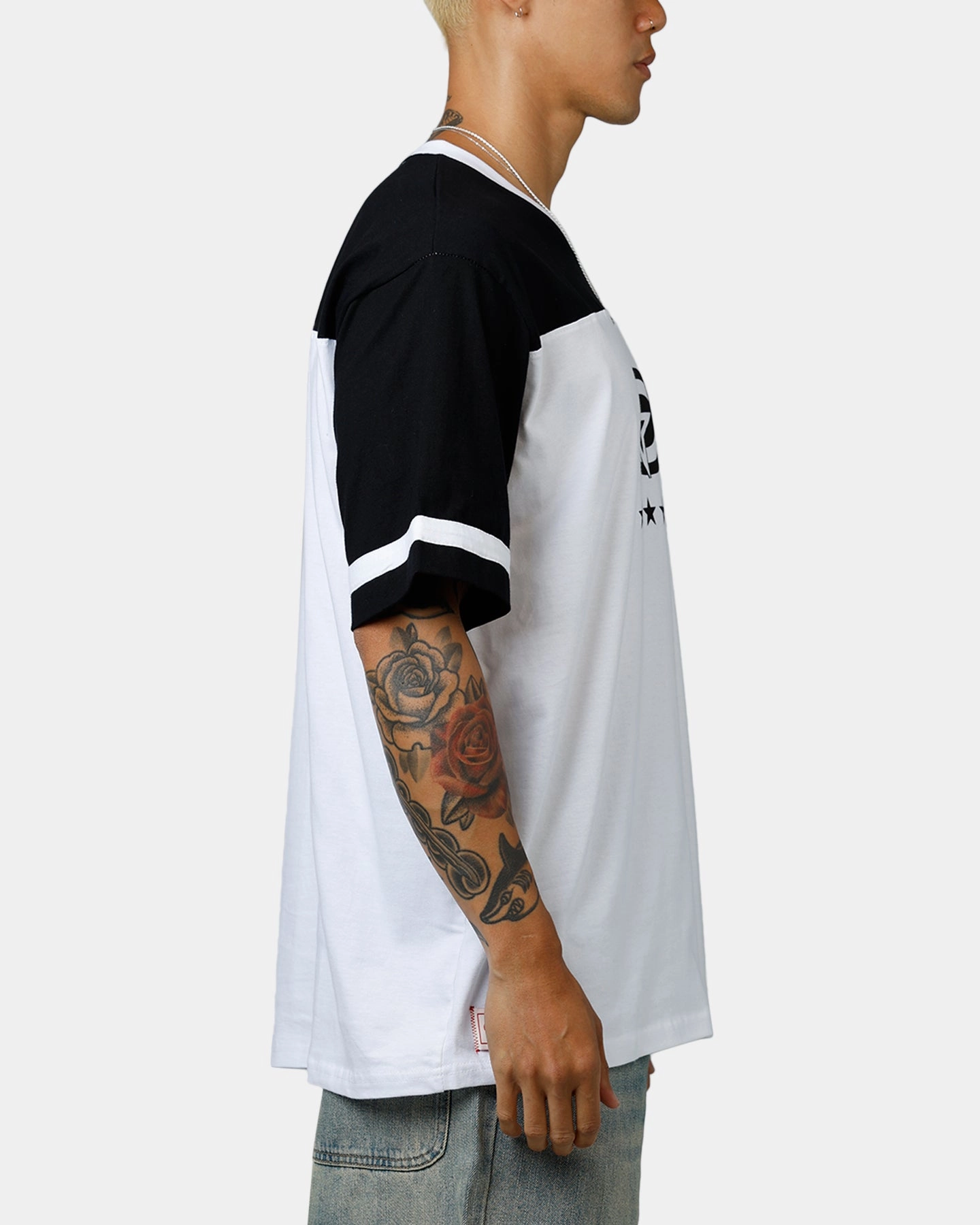 MultiPanel Design Carre Star Shooter Panelled T-Shirt Black/White