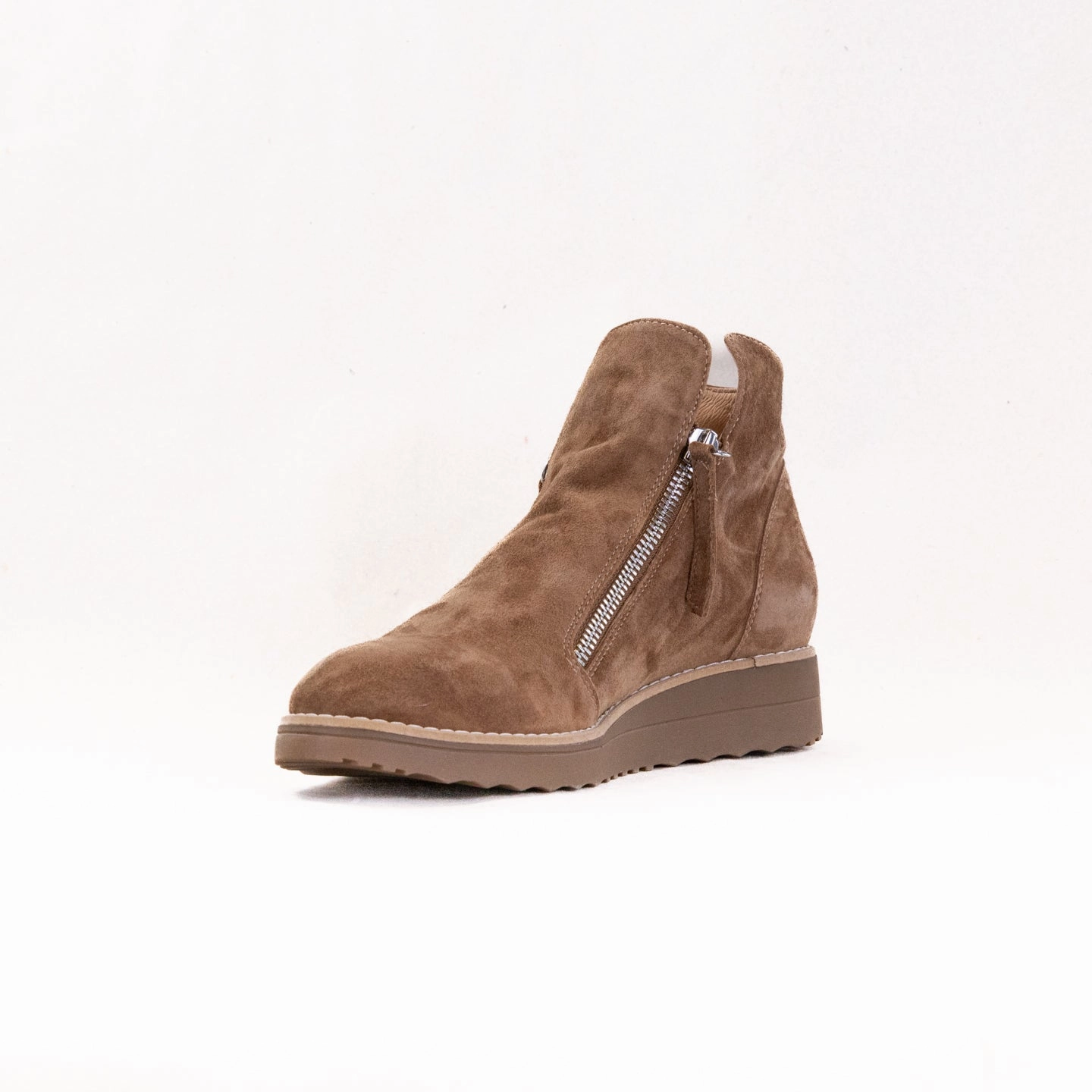 Django & Juliette Ohmy (Women's) - Chocolate Suede Stable Support Rainy Day Commuter Breathable Snowy Path