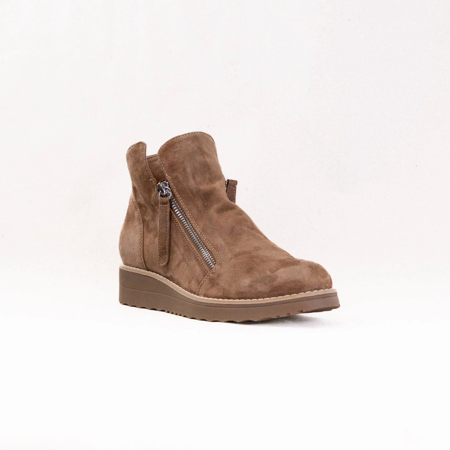 Street Cool Shopping Lover Django & Juliette Ohmy (Women's) - Chocolate Suede