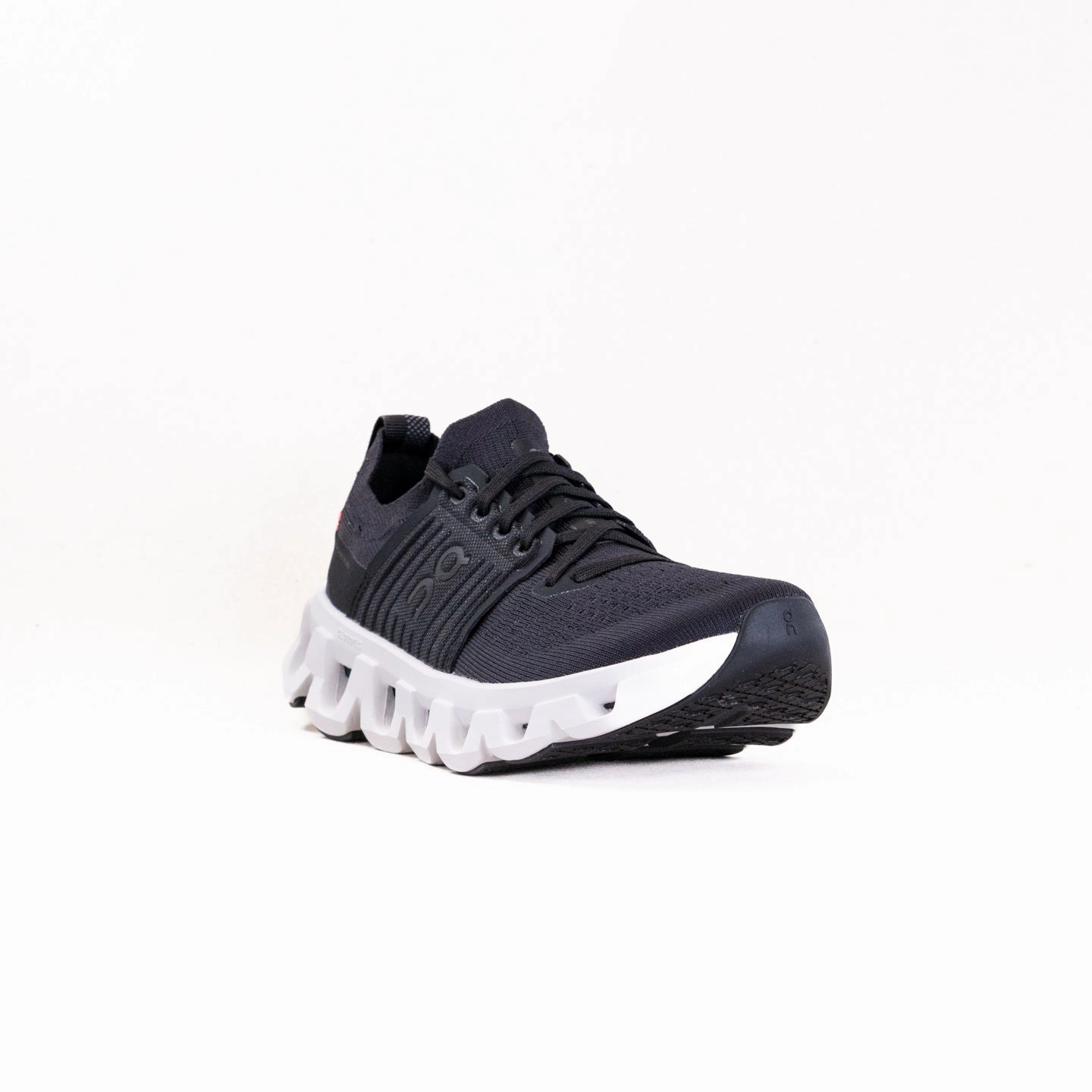 On Cloudswift 4 (Women's) - Black/White cushioning - feature shoes