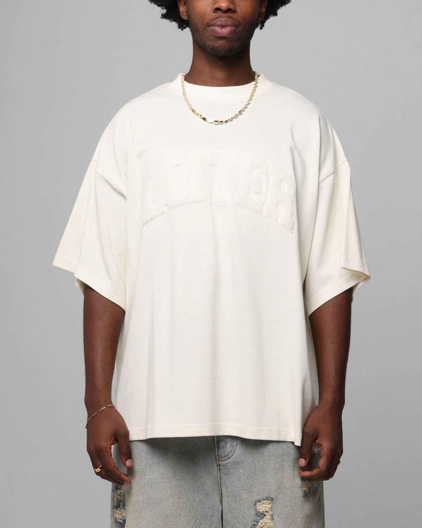 Eco Conscious Dye Process AntiPillTreatment Loiter Arch Premium Boxy T-Shirt Off White