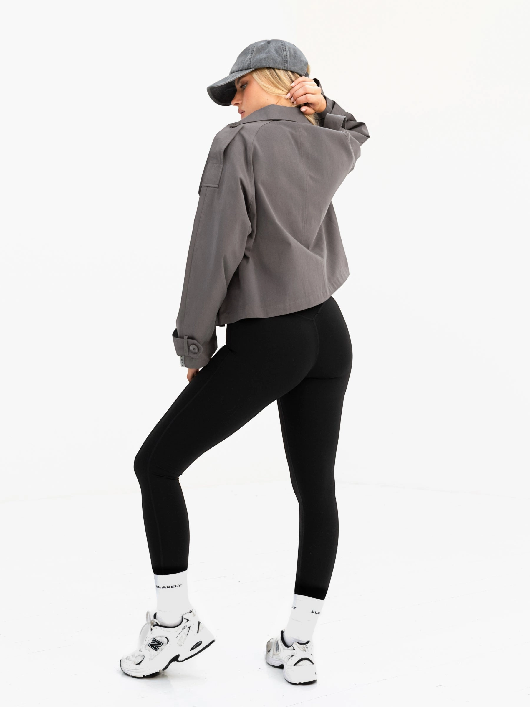 FlexibleCuffSystem Stretch Material Amara Short Trench Coat - Grey