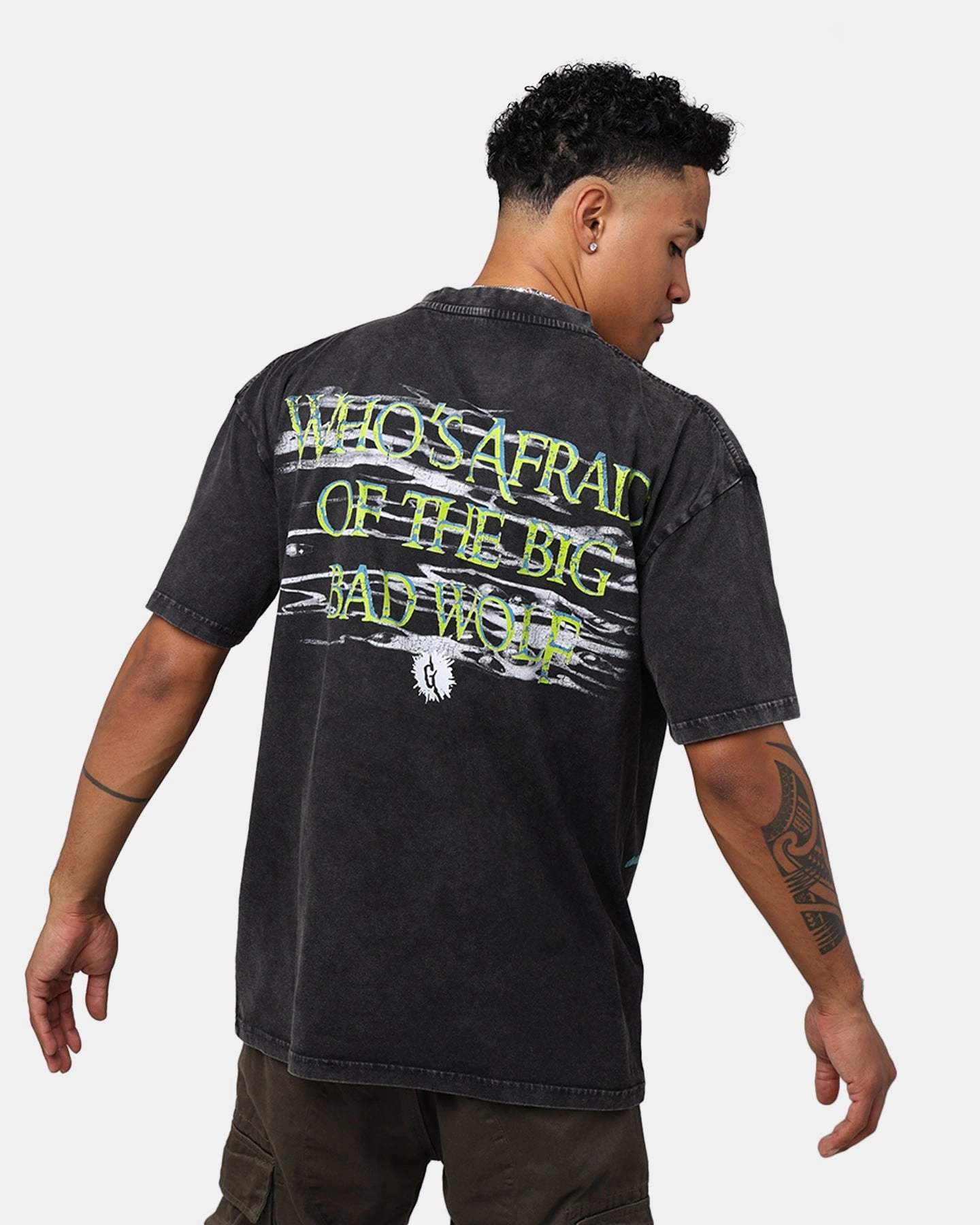 American Thrift X Goosebumps Fever Tree Vintage T-Shirt Black Wash MinimalistStyle Scoop Neck Shape