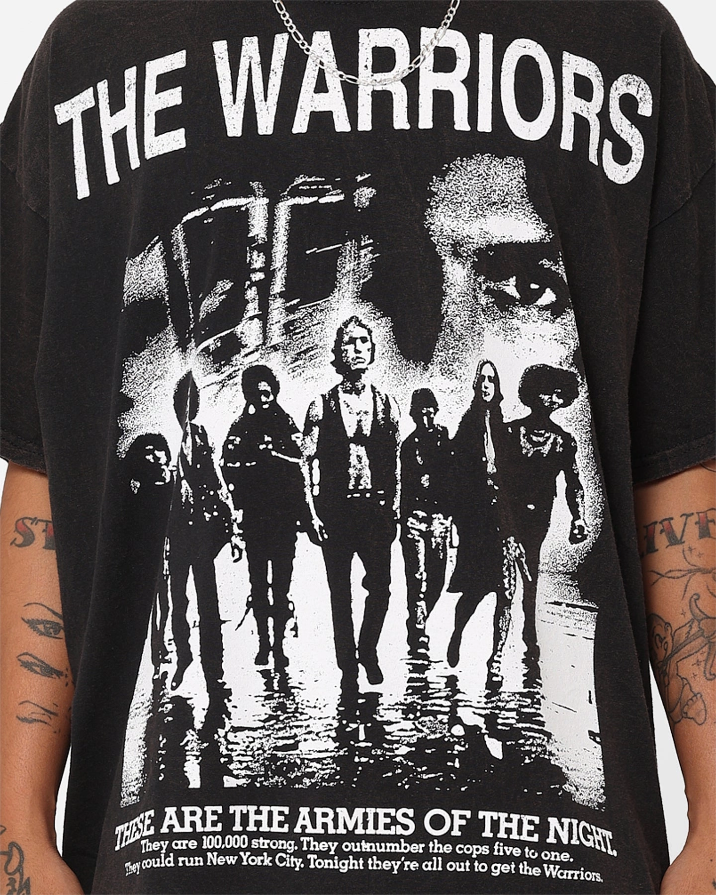 Weighted Hem Trim UniversalFit American Thrift X The Warriors Warriors Night T-Shirt Black Wash