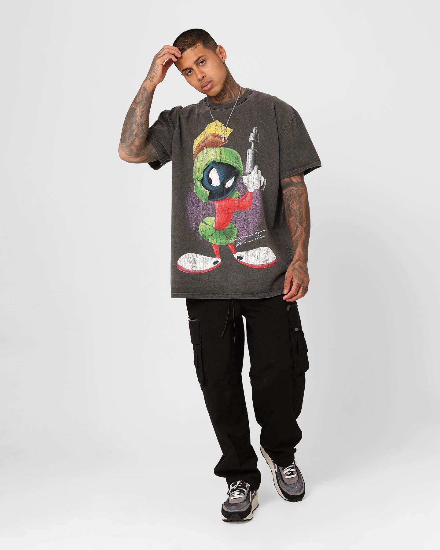 Multipanel Construction Elasticated Hem American Thrift X Warner Bros. Marvin The Martian Vintage Heavyweight T-Shirt Black Wash