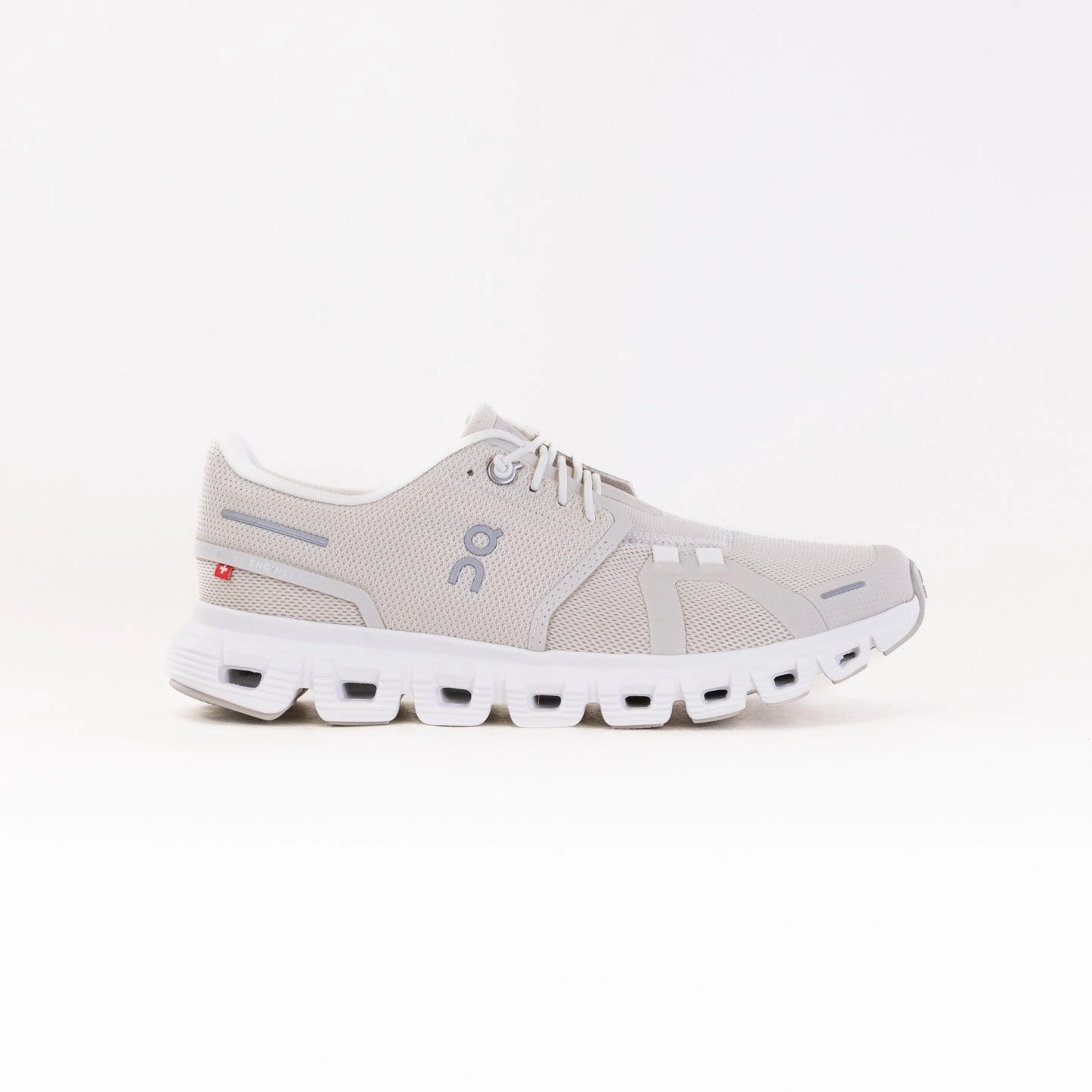 On Cloud 6 (Women's) - Pearl/White youth running shoes