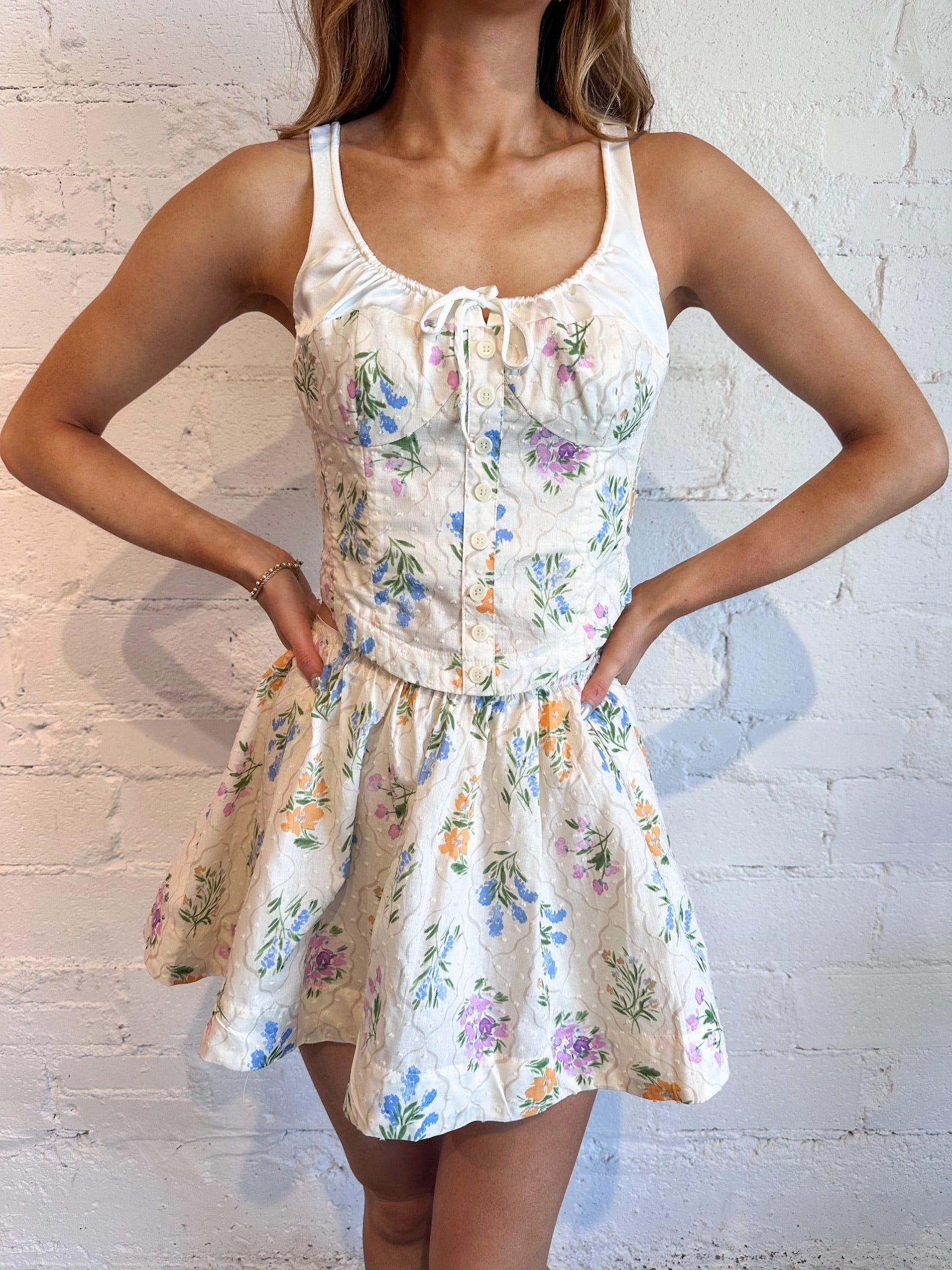 Vanilla Bloom Skirt Reflective Trim Detail clean look