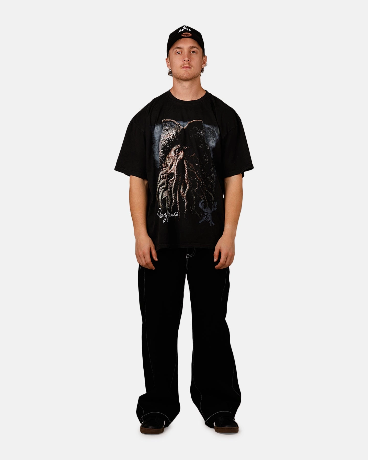 Goat Crew Disney Pirates Of The Caribbean Davy Jones Vintage T-Shirt Black Acidwash Flowing Design