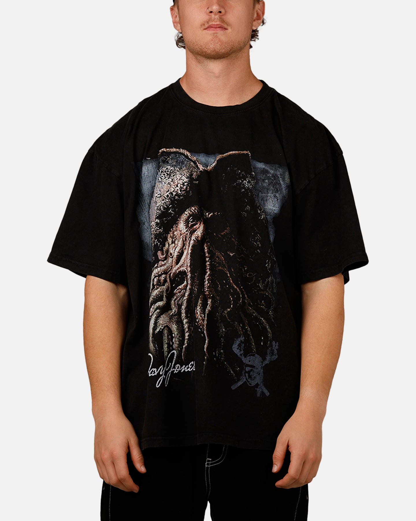 StretchFit Design Goat Crew Disney Pirates Of The Caribbean Davy Jones Vintage T-Shirt Black Acidwash