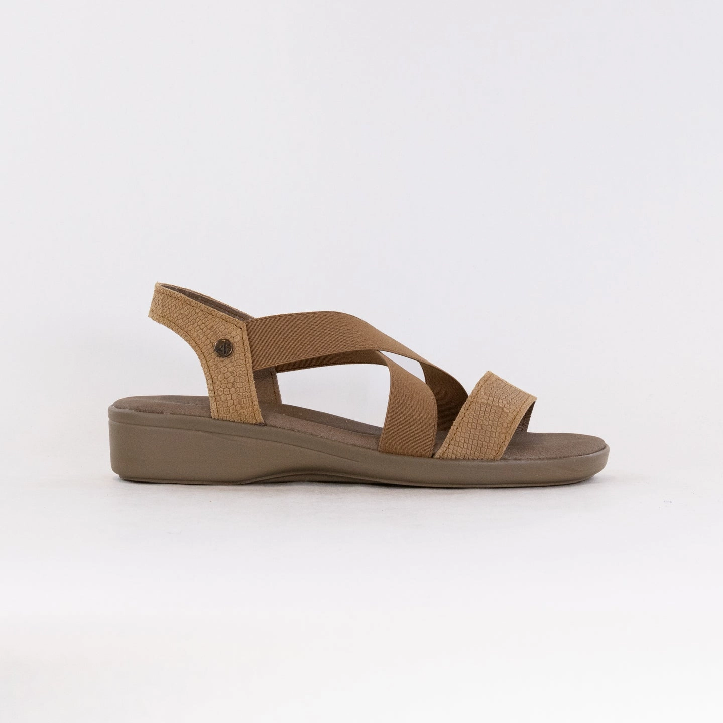 Arcopedico Monterey Sandal (Women's) - Biscuit Foot-Friendly Design