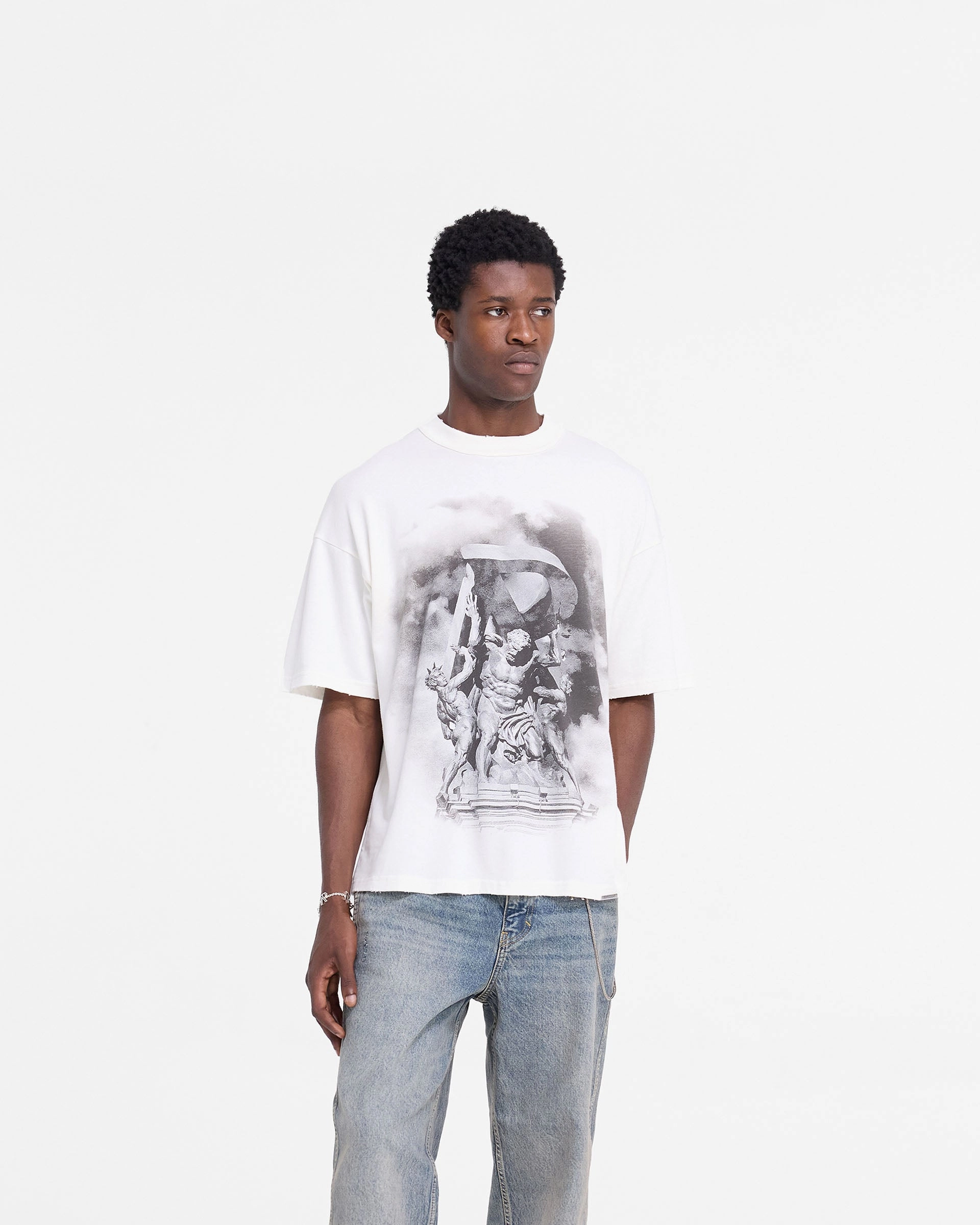 Atlas T-Shirt - Flat White perfect for all-day wear