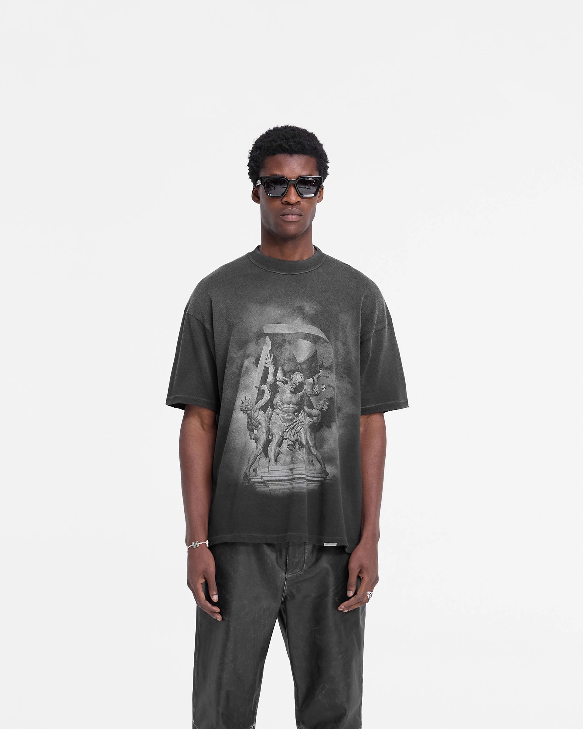 Comfy Stretch Wear Atlas T-Shirt - Stained Black