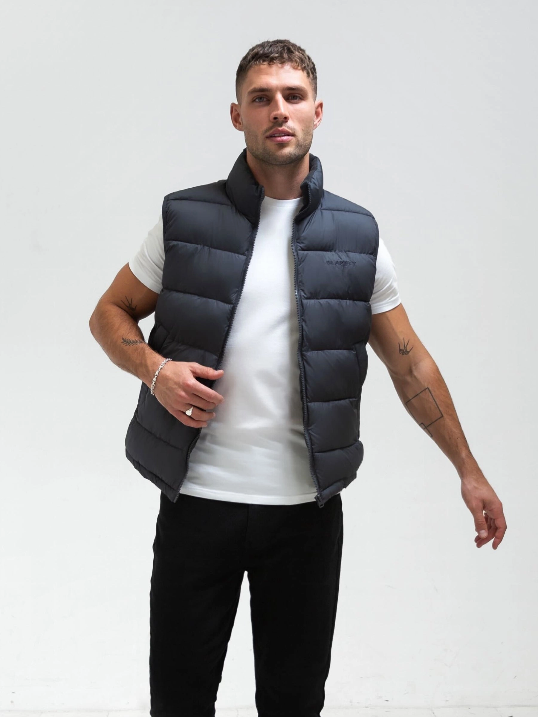 Ultimate Gilet - Dark Navy All Day Comfort Design Dry Weather Look