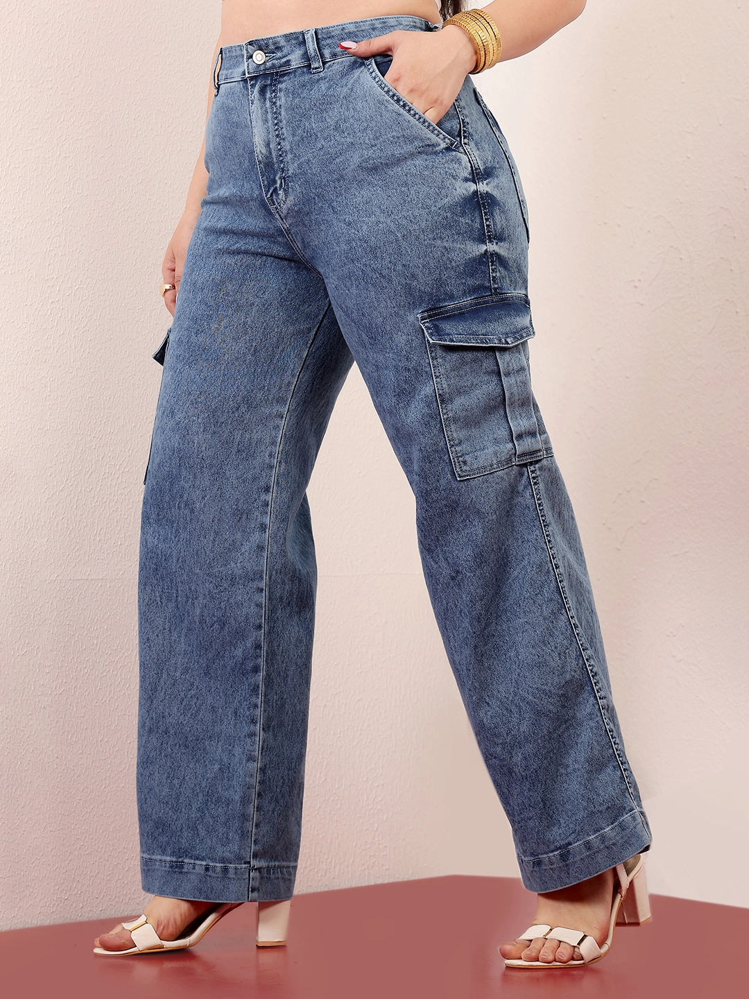 Everyday Classic Wear Comfy Women's Light Blue Wide-Leg High-Rise Clean-Look Stretchable Flared Cargo-Style Denim Jeans