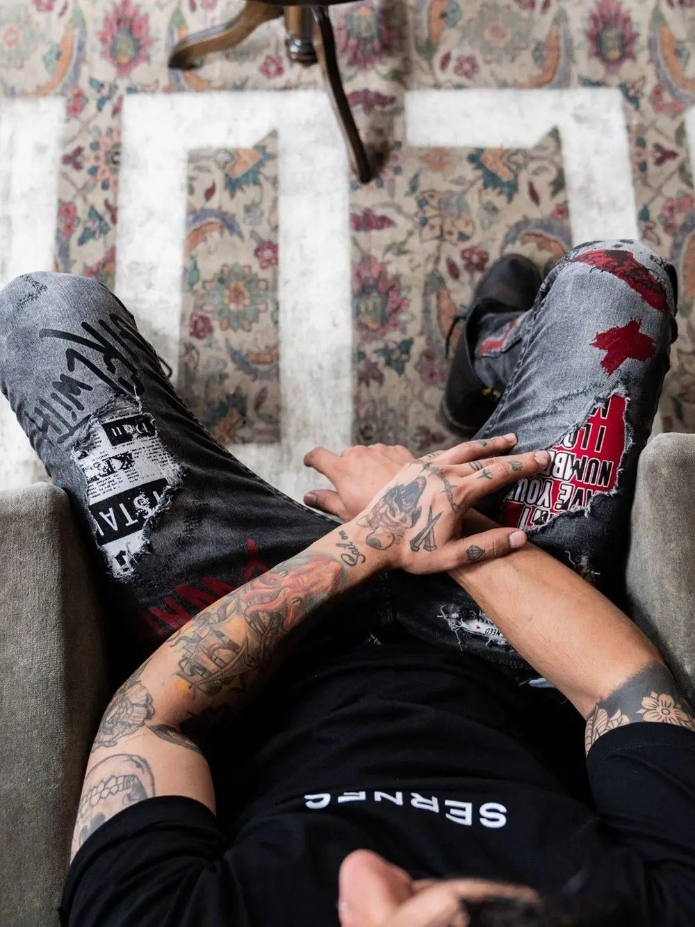 Hypoallergenic Material Composition BANKSY GREY