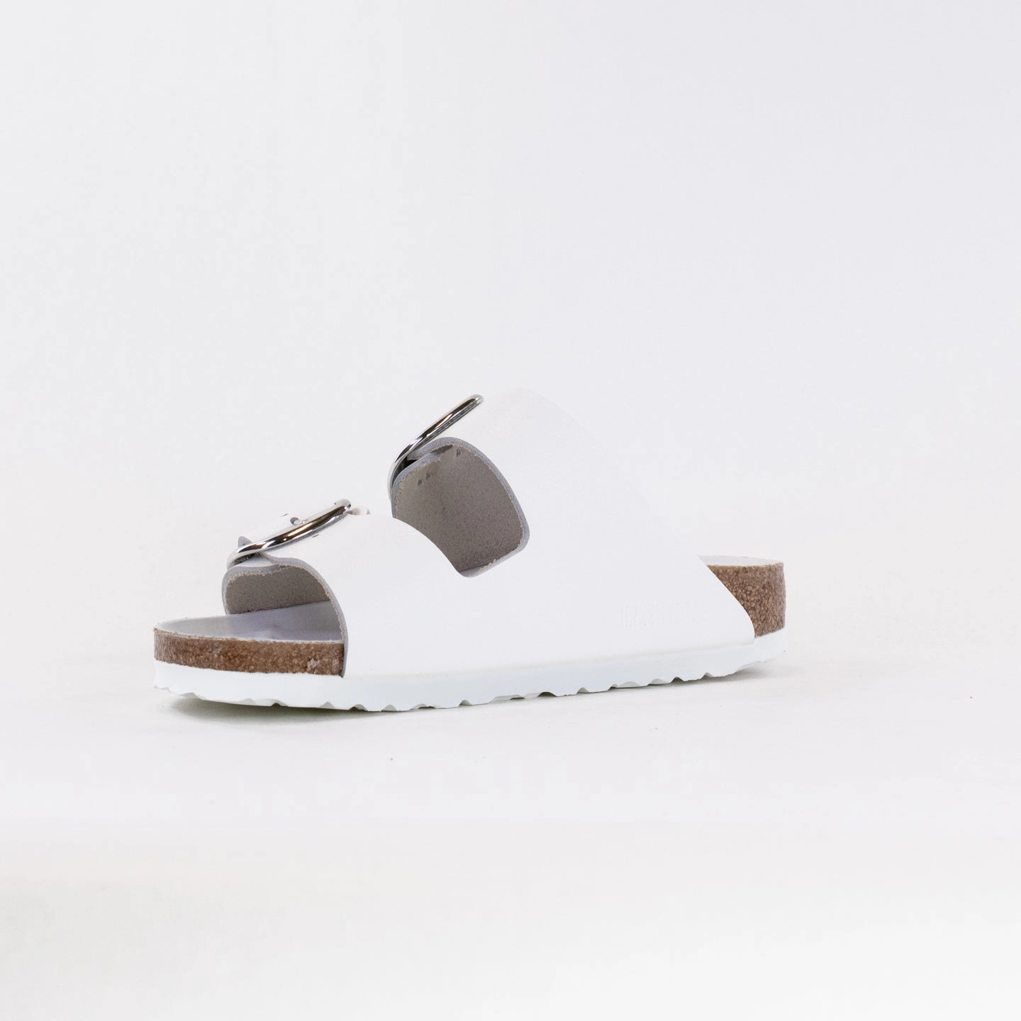 Practical Outdoor Footwear Relaxed Footwear Birkenstock Arizona Big Buckle (Women's) - White Leather