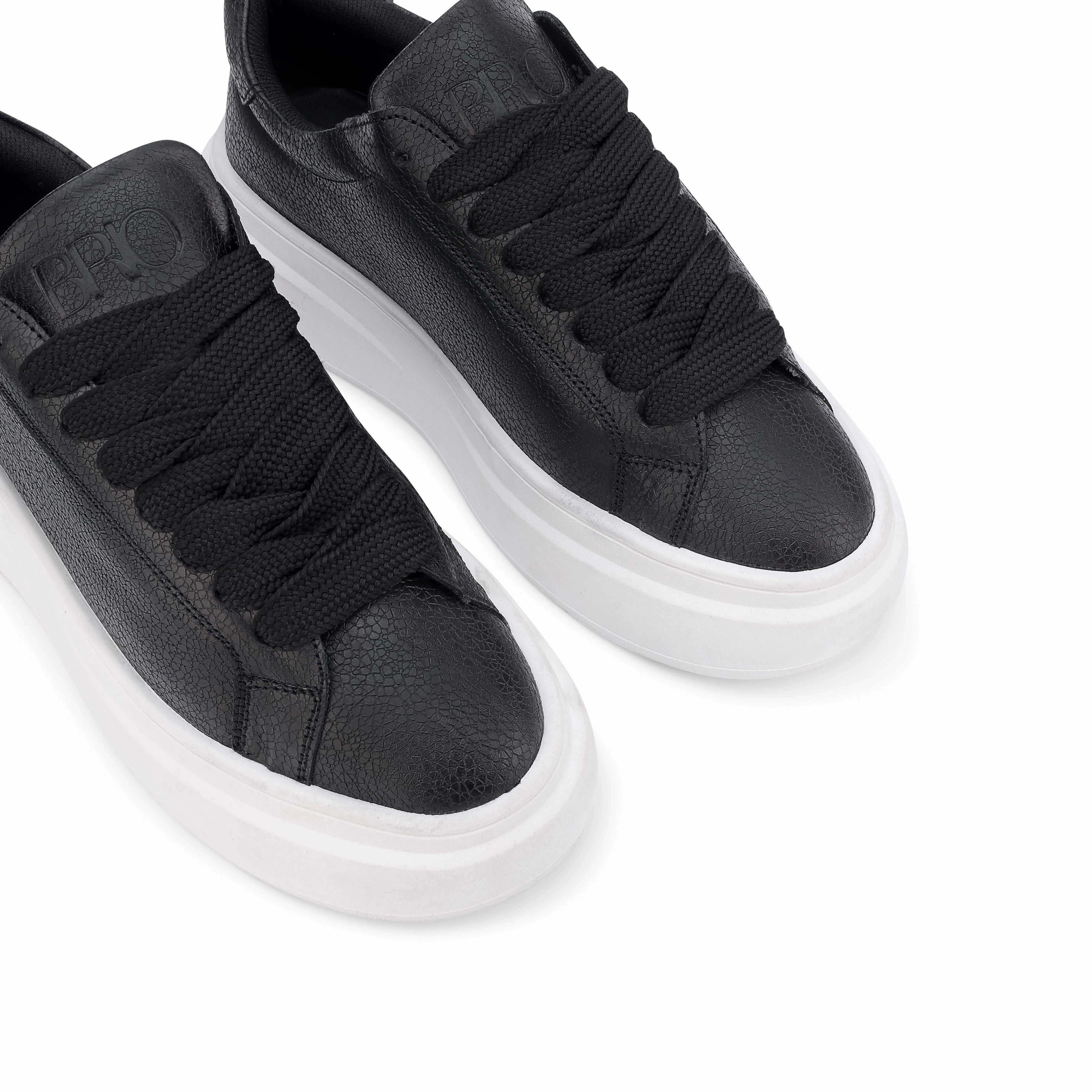 BlancPeak | Printed Black Sneakers SlipResistant All terrain