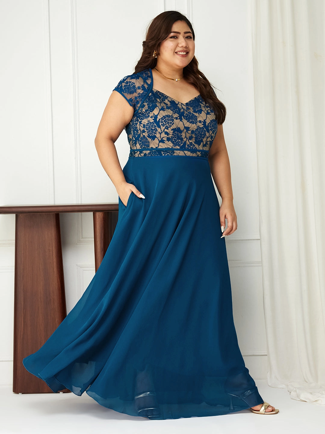 Night Party Simple Shape Body Bliss Royal Blue Floral Fit & Flare Georgette Maxi Dress