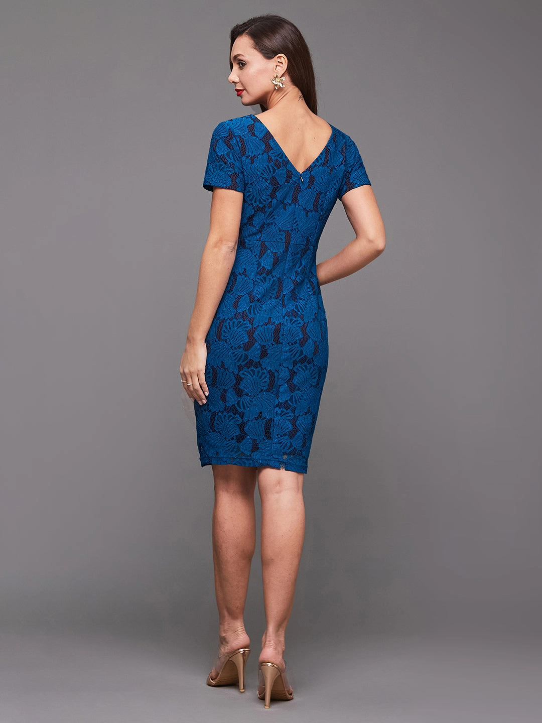 Women's Royal Blue Round Neck Half Sleeve Self Designed Bodycon Knee-Long Lace Dress Family Glow